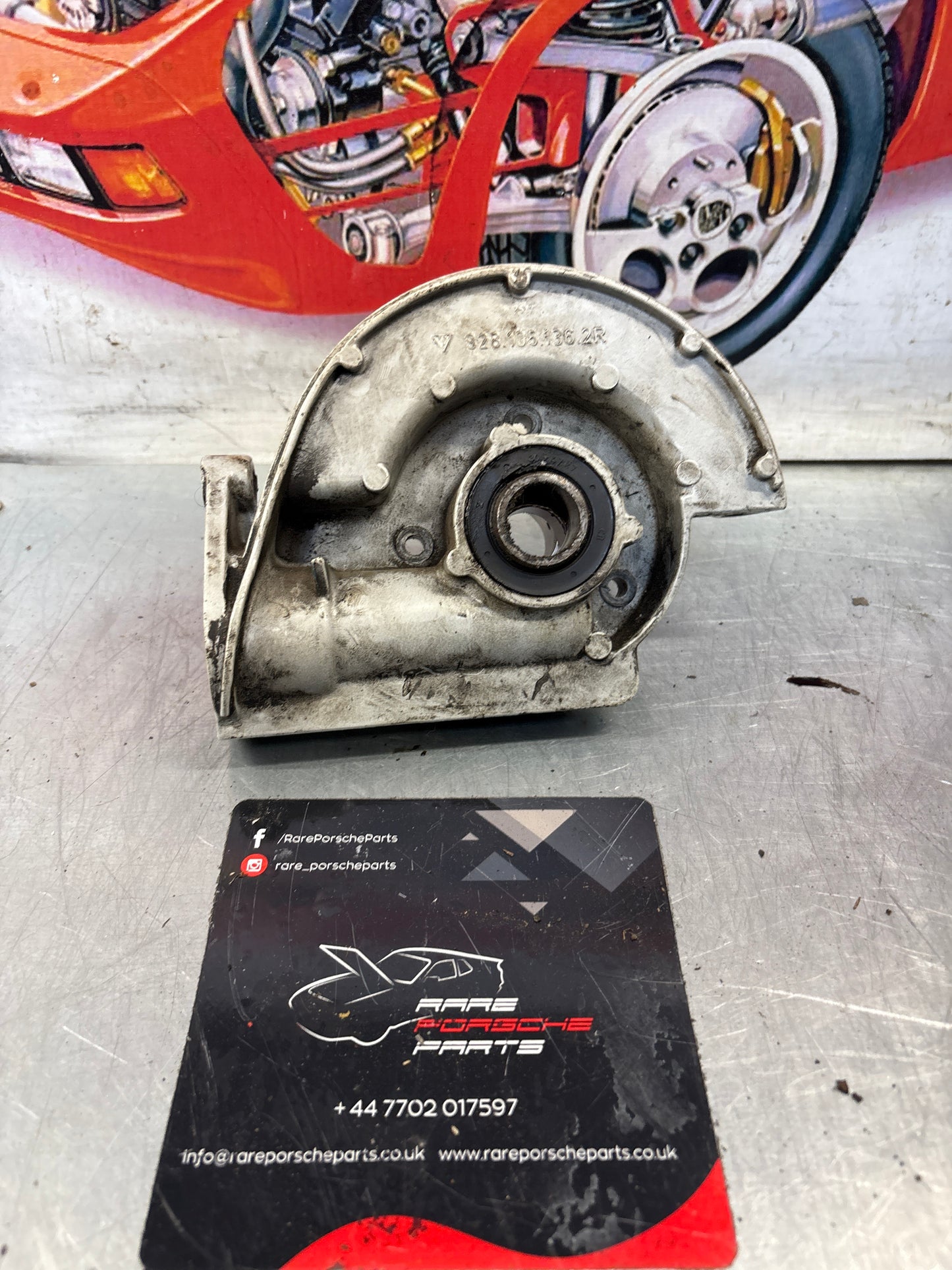 Porsche 928 Oil pump housing, used 9281051362R