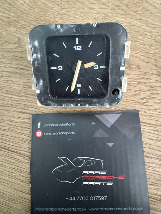 Porsche 968 / 944 clock 9446114800 used