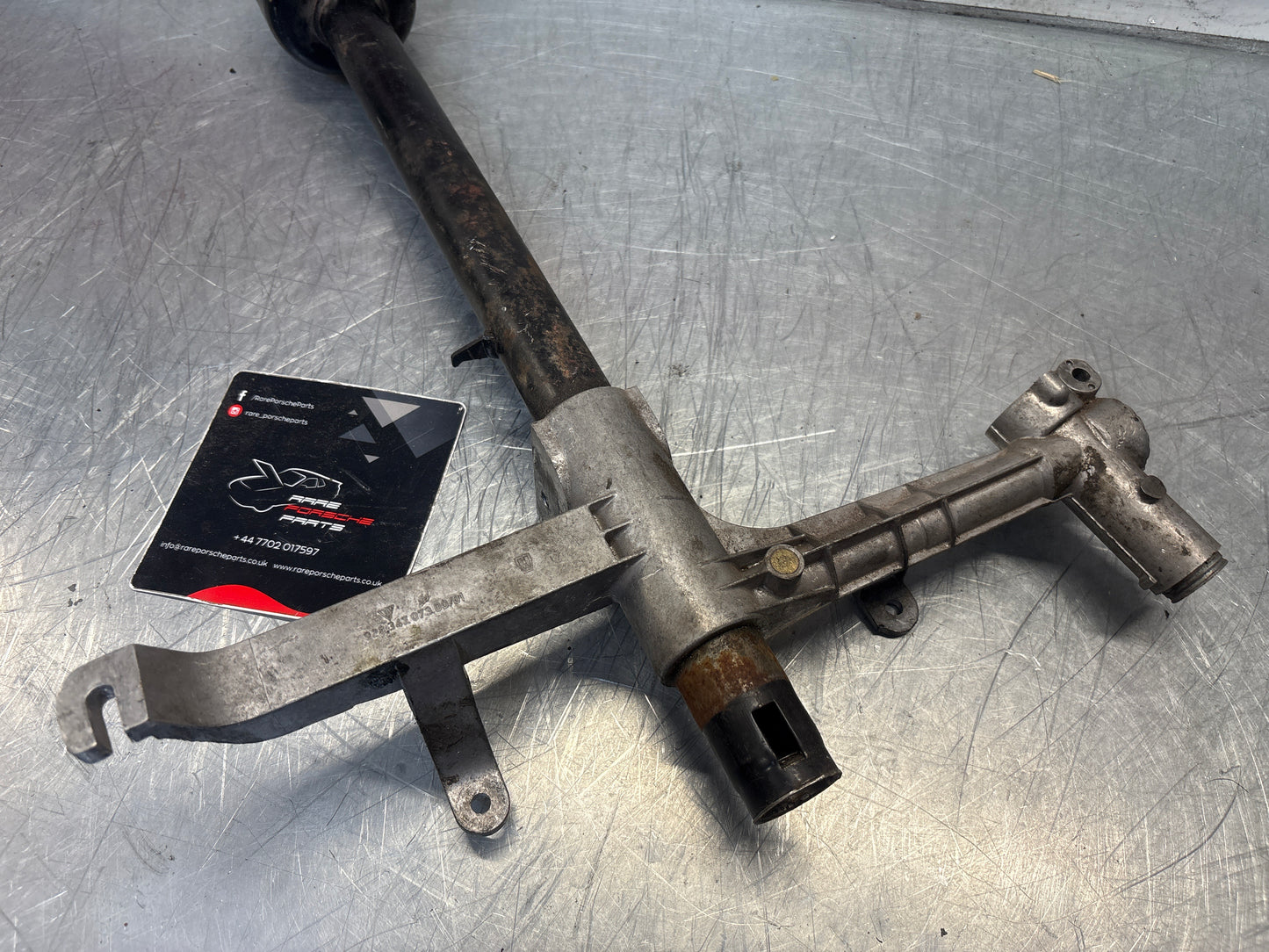 Porsche 928 steering coloumn assembly, used 92834707300 / 01