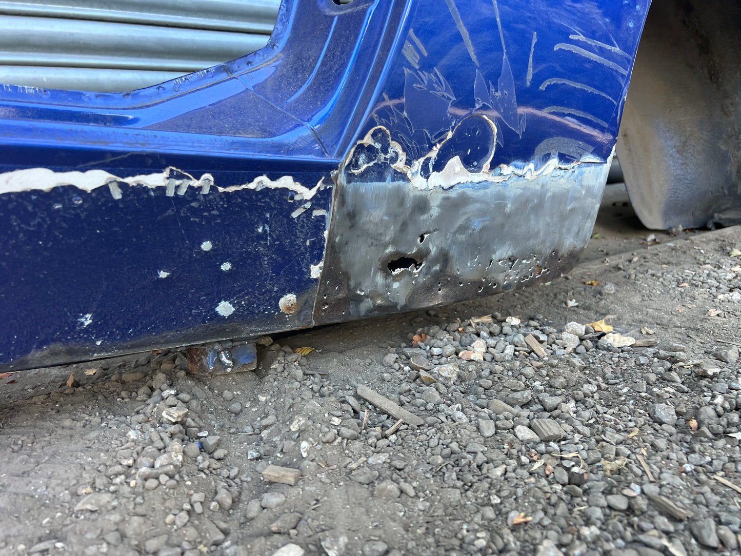 Porsche 944 left side cut, rear fender with sill 94450390303, 94450361102