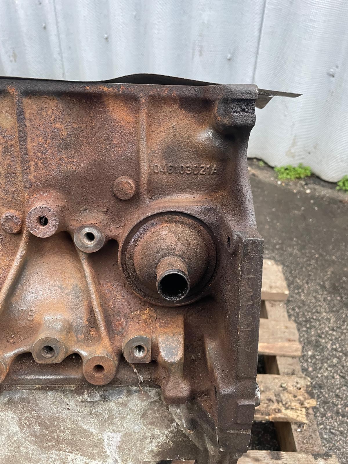 Porsche 924 Turbo S1 31/01 short block, used