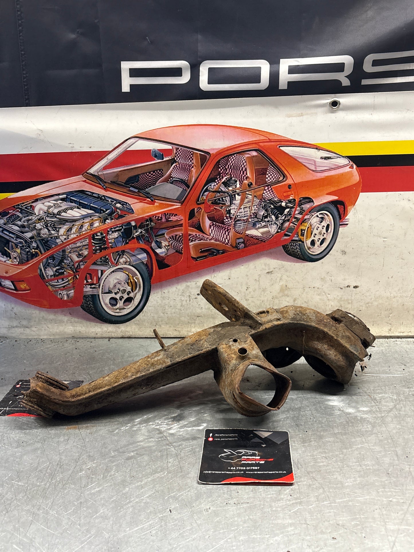 Porsche 924 944  -85.5 Rear left trailing arm, used 94433102100