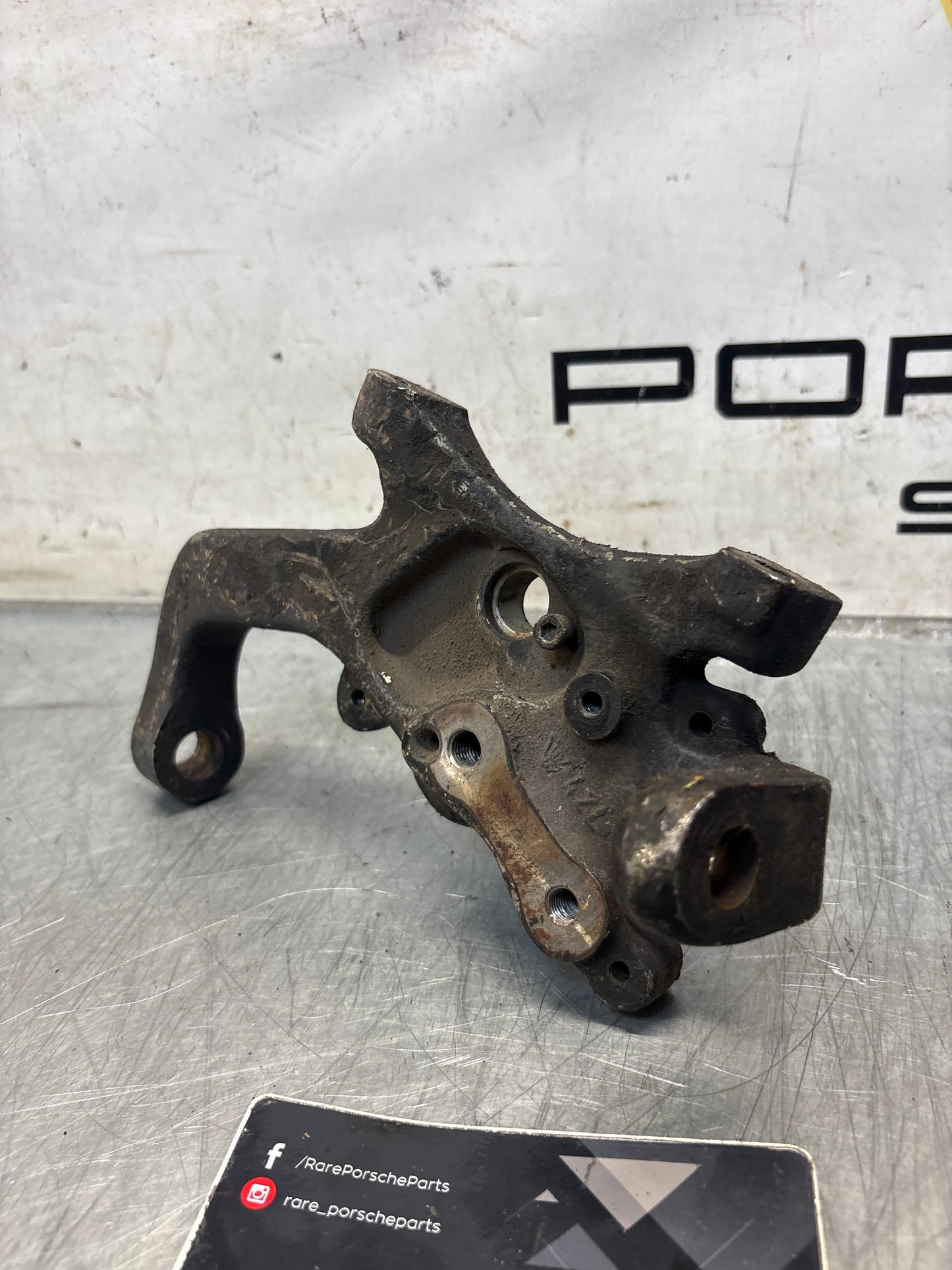 Porsche 928 left steering spindle knuckle, used 92834105717 / 92834105723