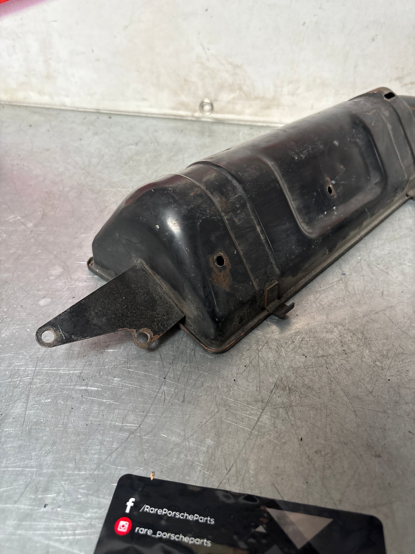 Porsche 924 turbo air box filter housing lower 93111002103, refurbished