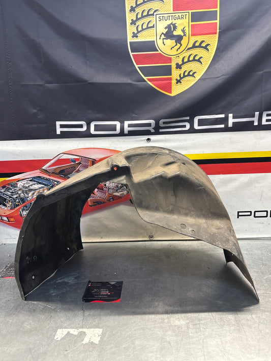 Porsche 928 wheel arch liner  Right 92850438205 Used