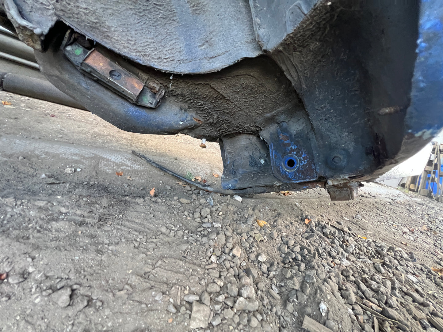 Porsche 944 S2 / Turbo 1991 Right side cut, rear fender with sill 94450390403 94450361200