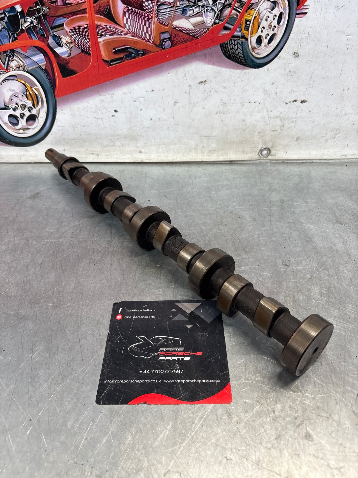 Porsche 928 cam shaft, used 9281051553R