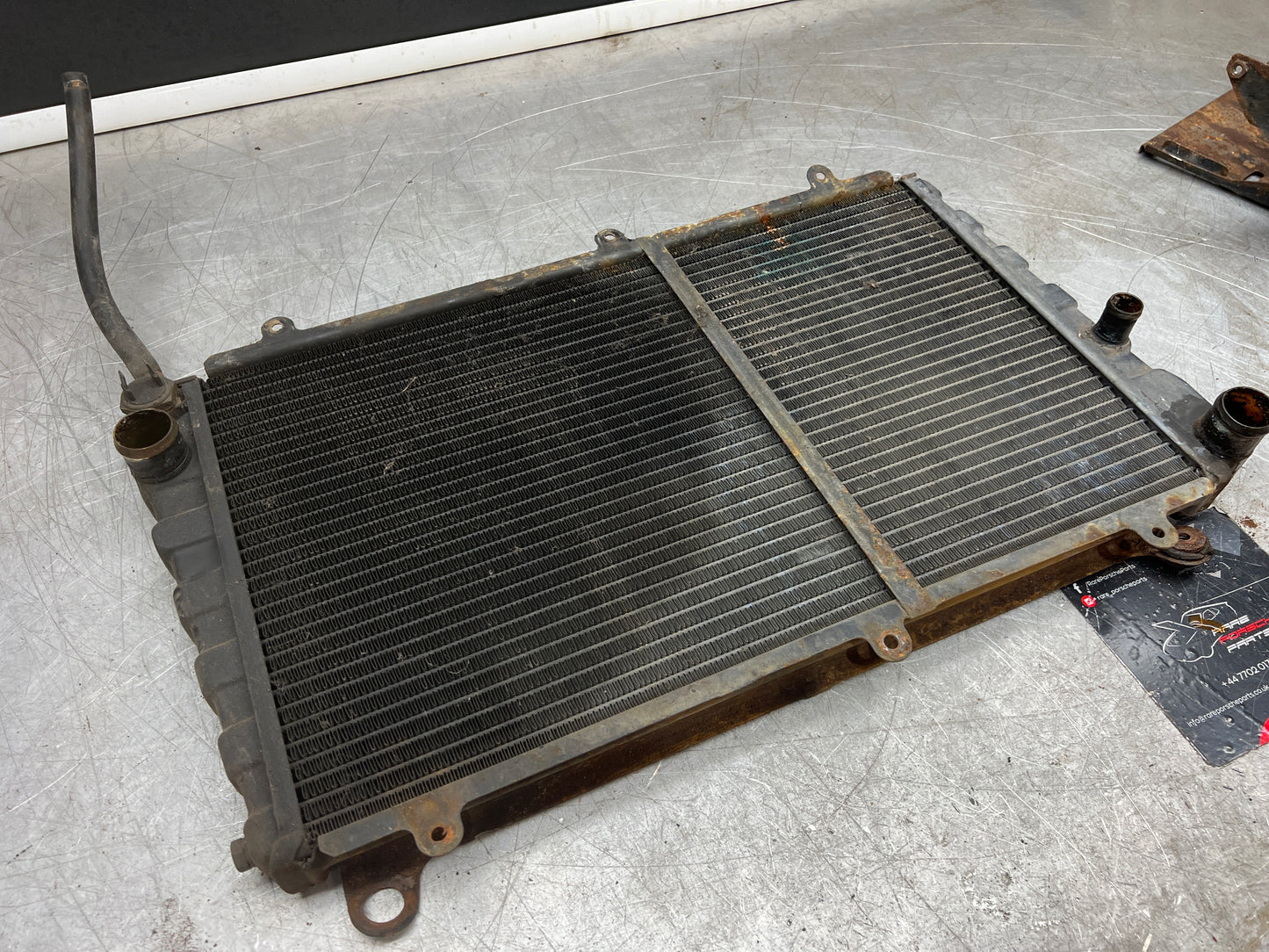 Porsche 924 radiator used 477121251A
