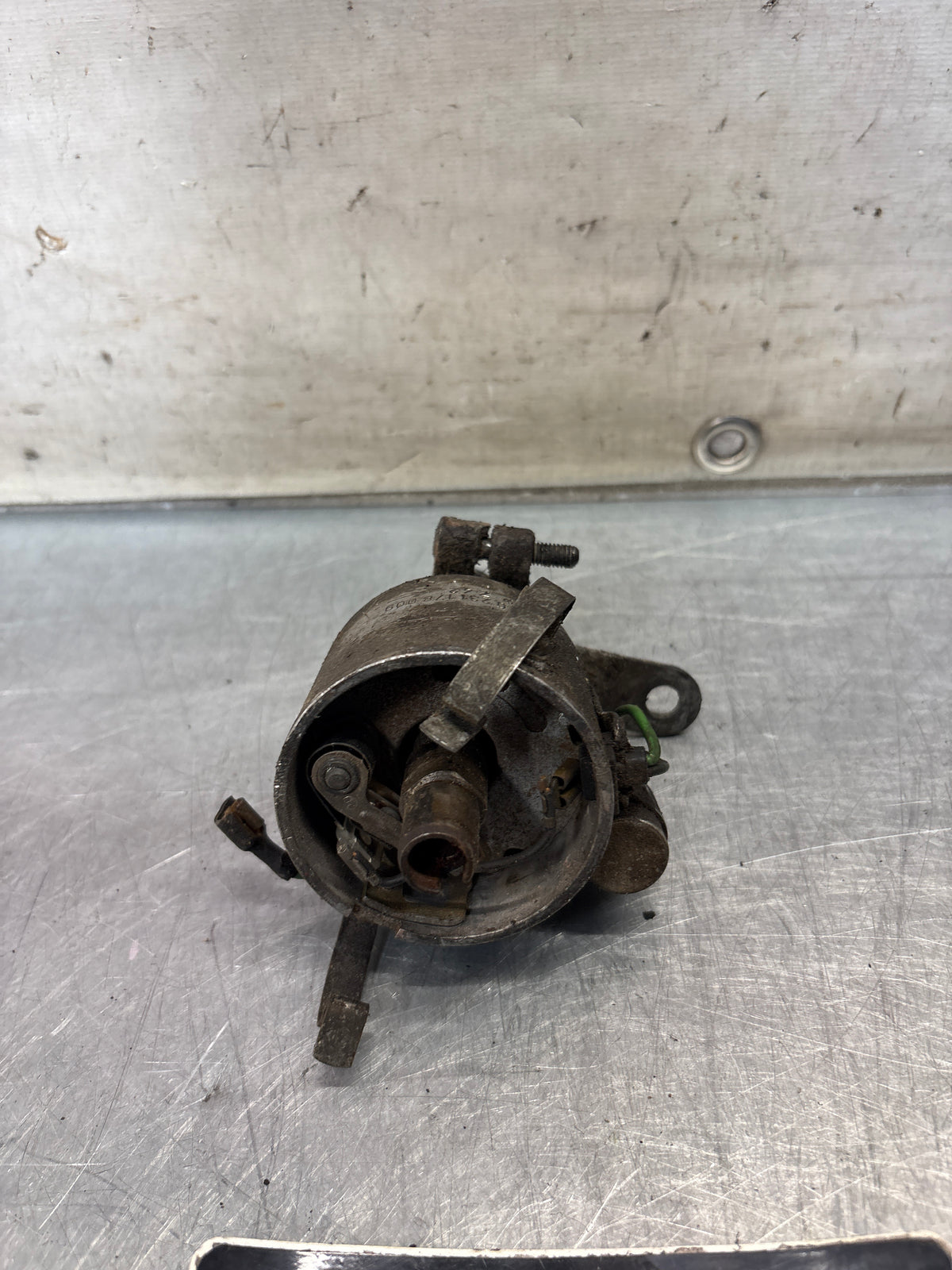 Porsche 912 / 356 fuel distributor, used 0231178009