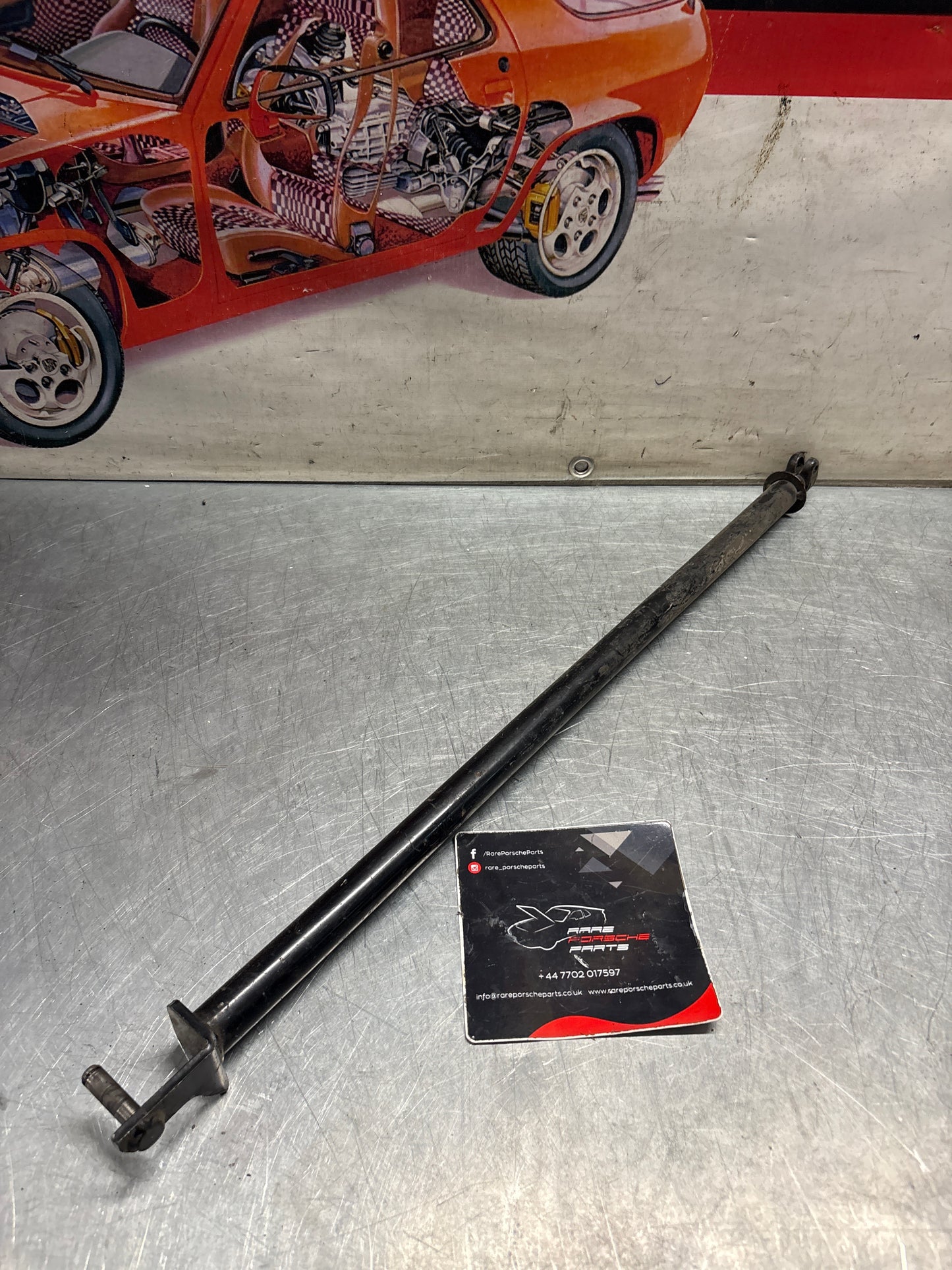 Porsche 928 manual gear shift rod, shorter verson 1981-, used, 92842402818