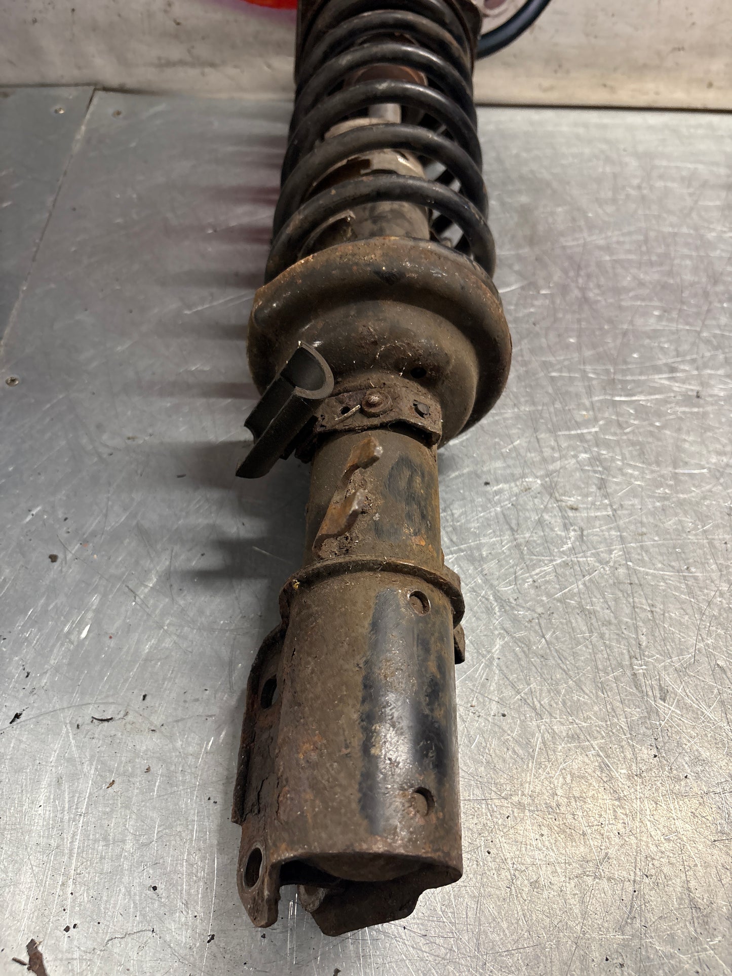 Porsche 944 Turbo front left shock absorber, used 95134303105