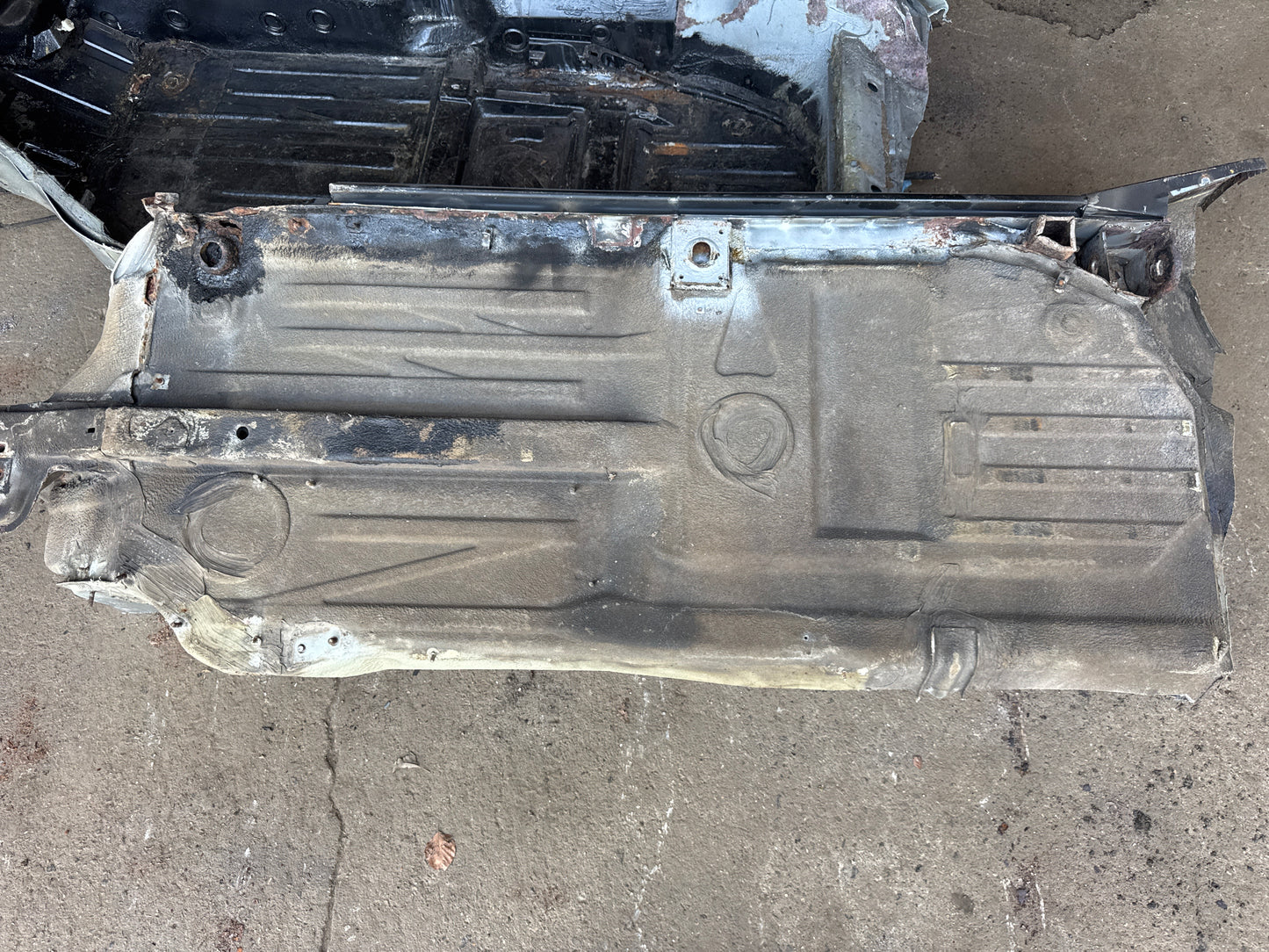 Porsche 944 S2 floor pan left  side 94450150100 spares or repair RHD