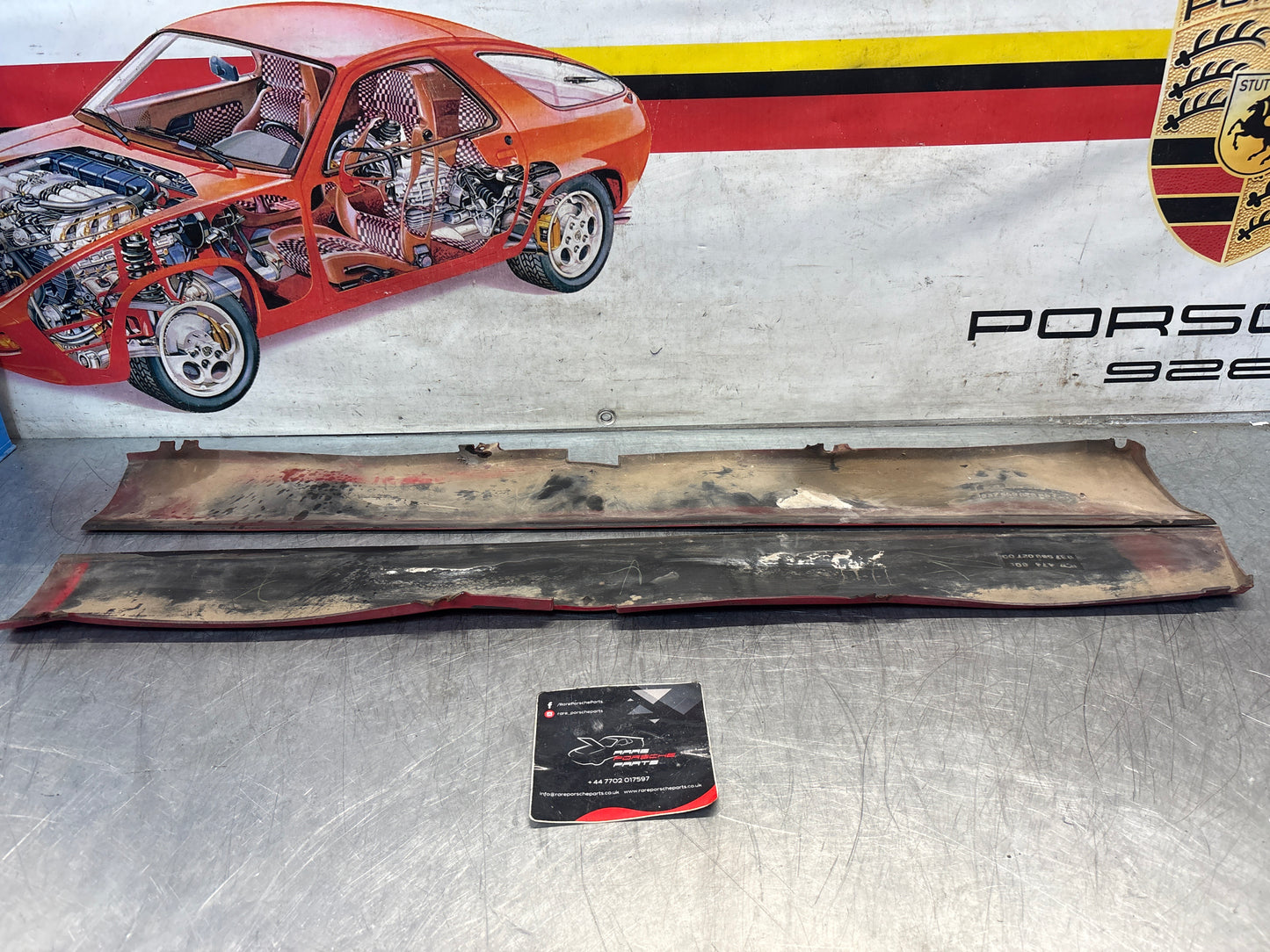 Porsche 924 Carrera GT pair of side skirt trim, for spares or repair 93755902700 / 93755902800