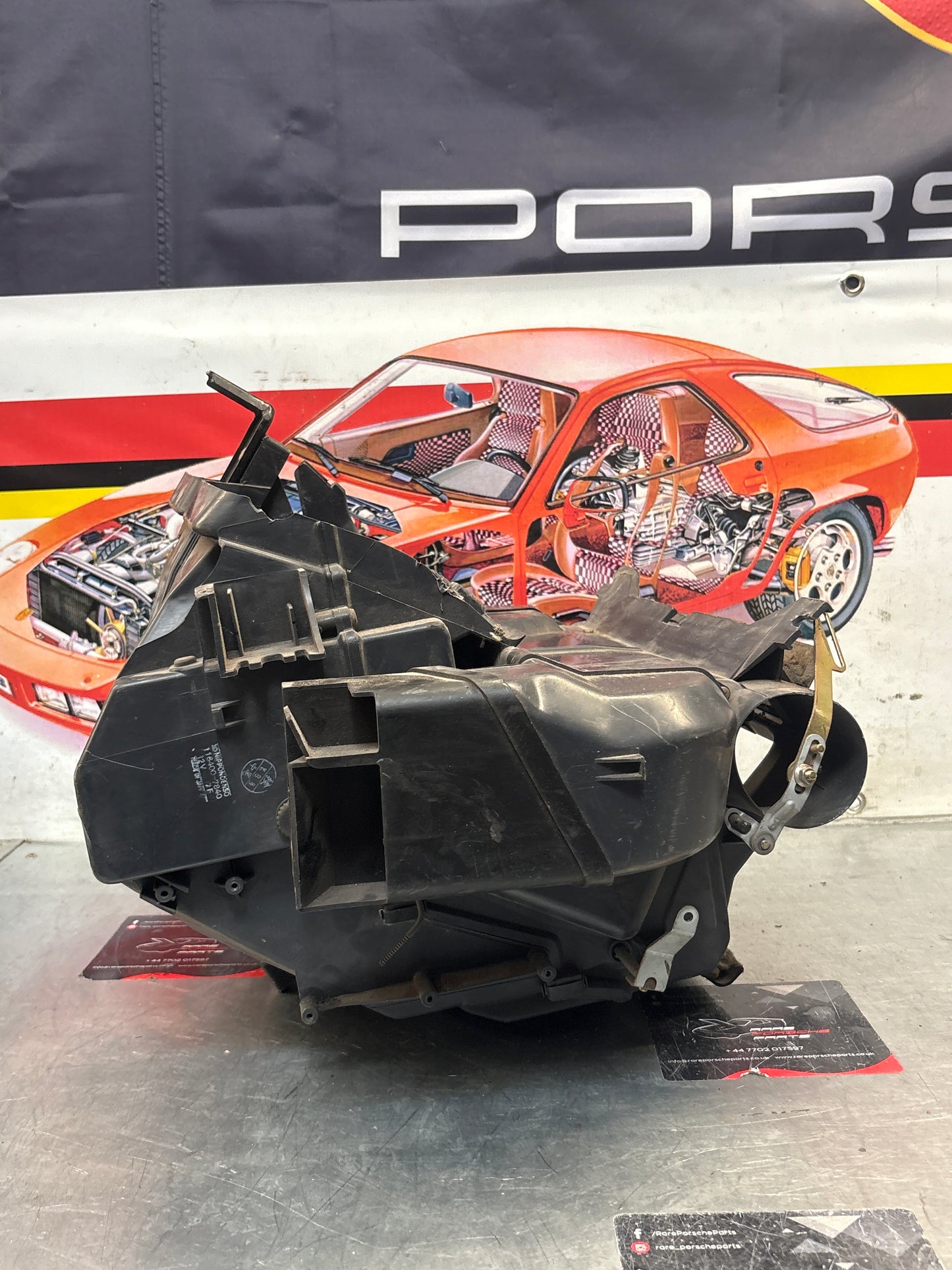 Porsche 944 968 (1986-95) heater box, used