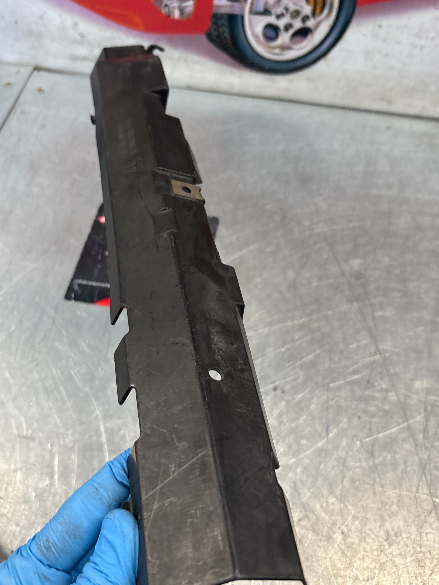 Porsche 968 Cable guide, used 94411028001