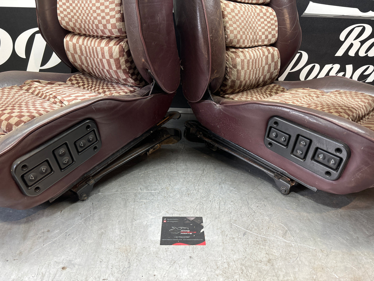 Porsche 928 Pair of early electric seats for refurbishment