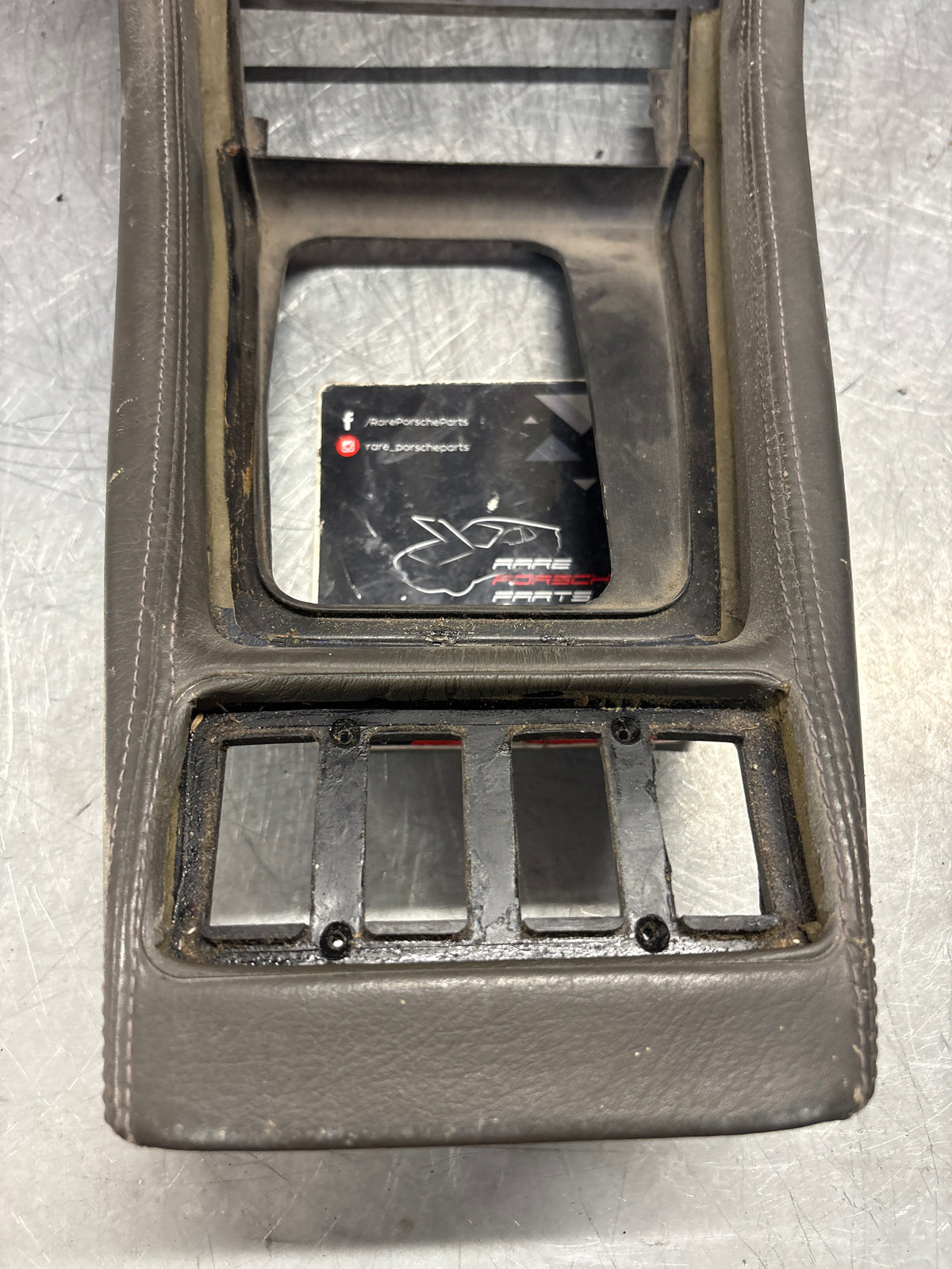 Porsche 928 S Mittelkonsole 92855206304 gebraucht