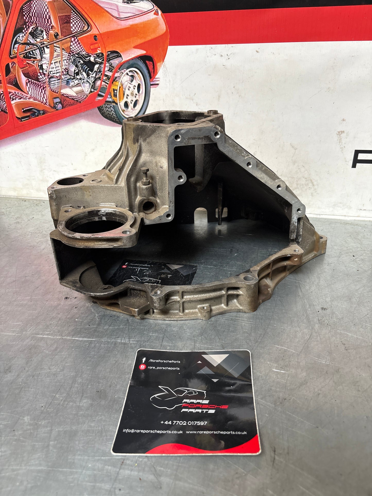 Porsche 968 Bell housing, used 94411634300