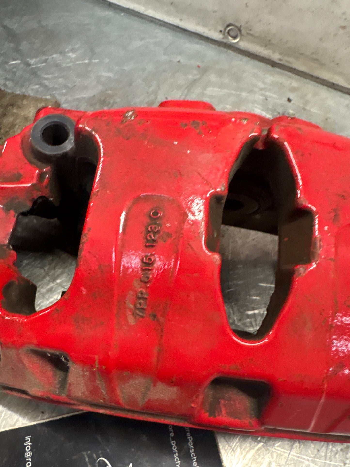 Porsche Panamera front left brake caliper, used 7PP615123C