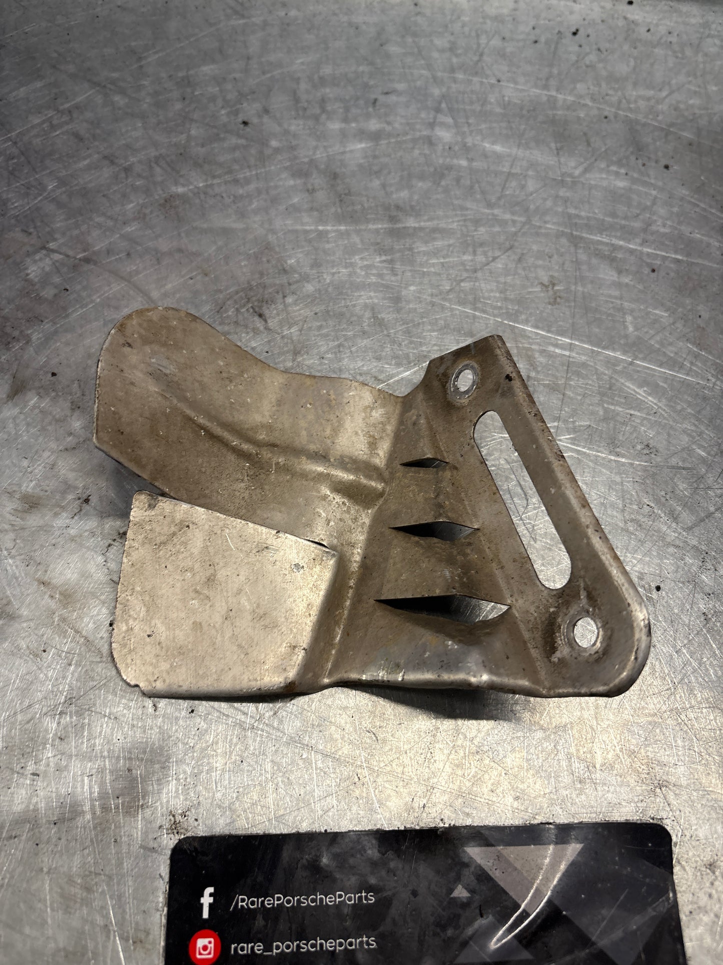 Porsche 944 heat protection plate LHD, used 95134110802