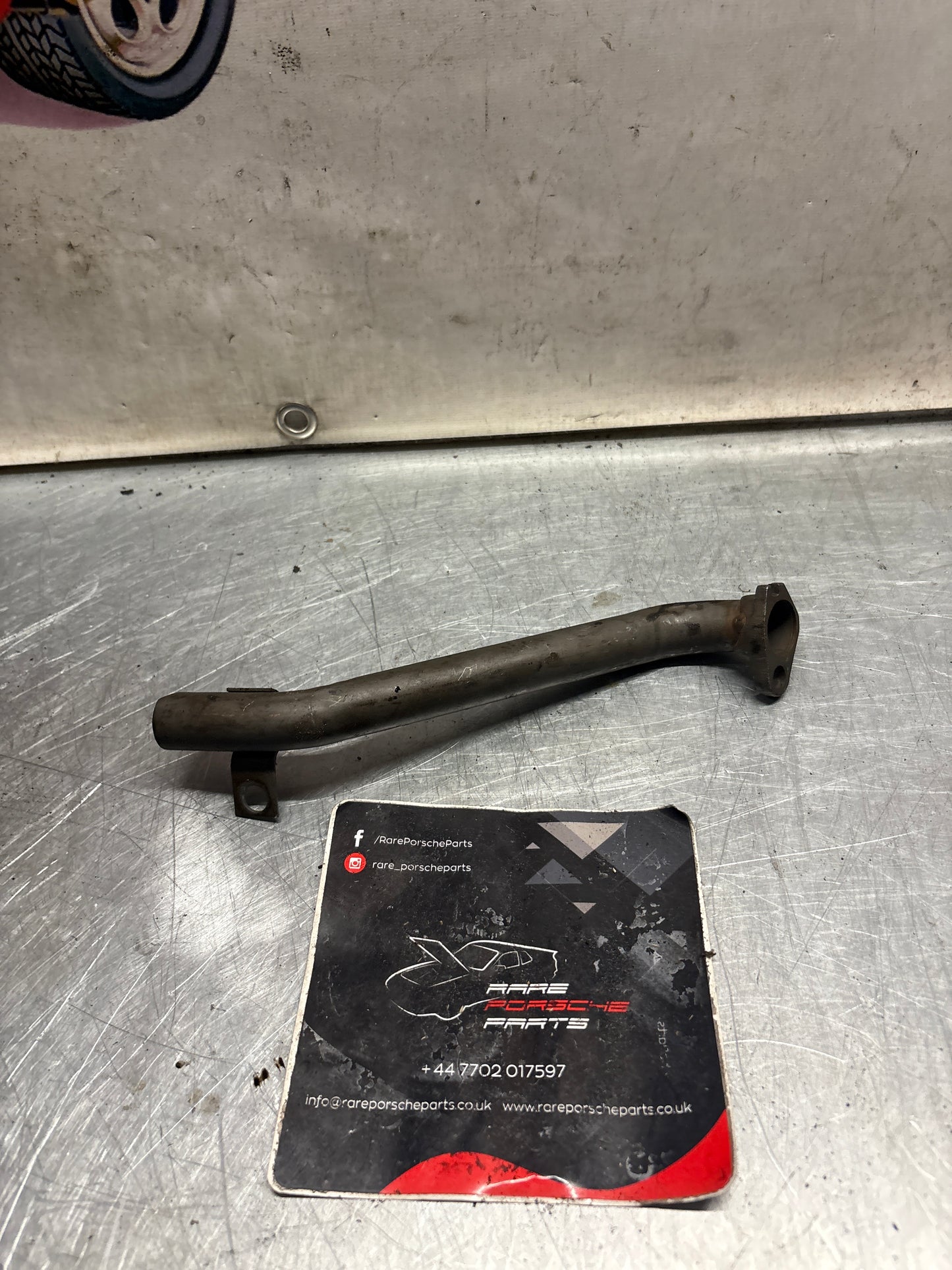 Porsche 944 Oil return pipe, used 94410718305 / 94410718303