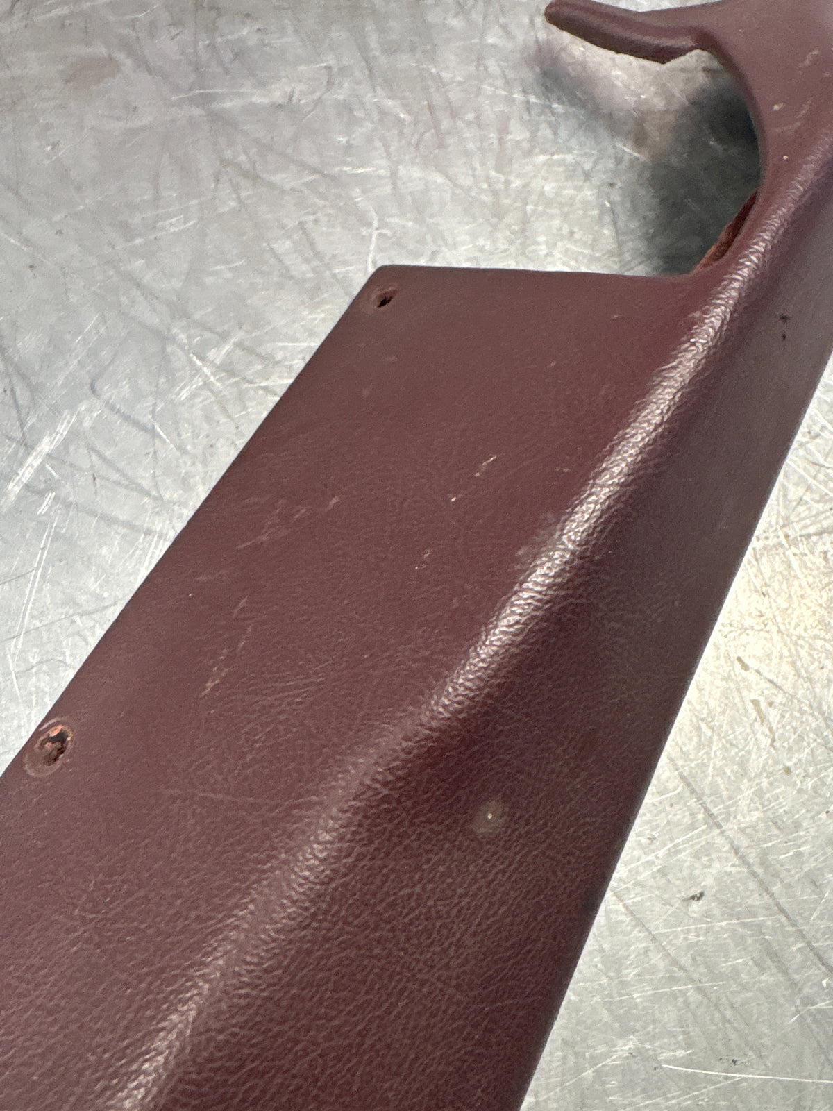 Porsche 928 tailgate interior trim, used, burgundy 92855504705