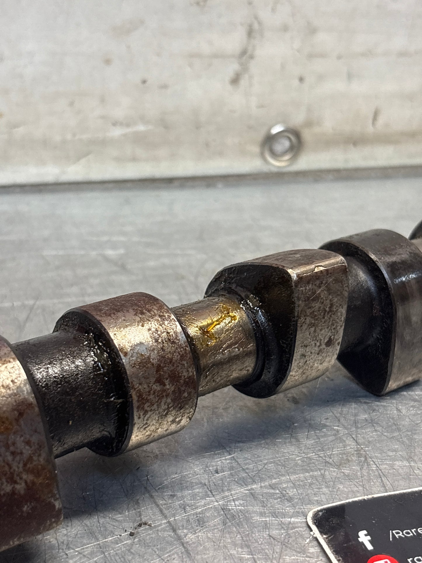 Porsche 924 / 924 Turbo camshaft 046109021 used