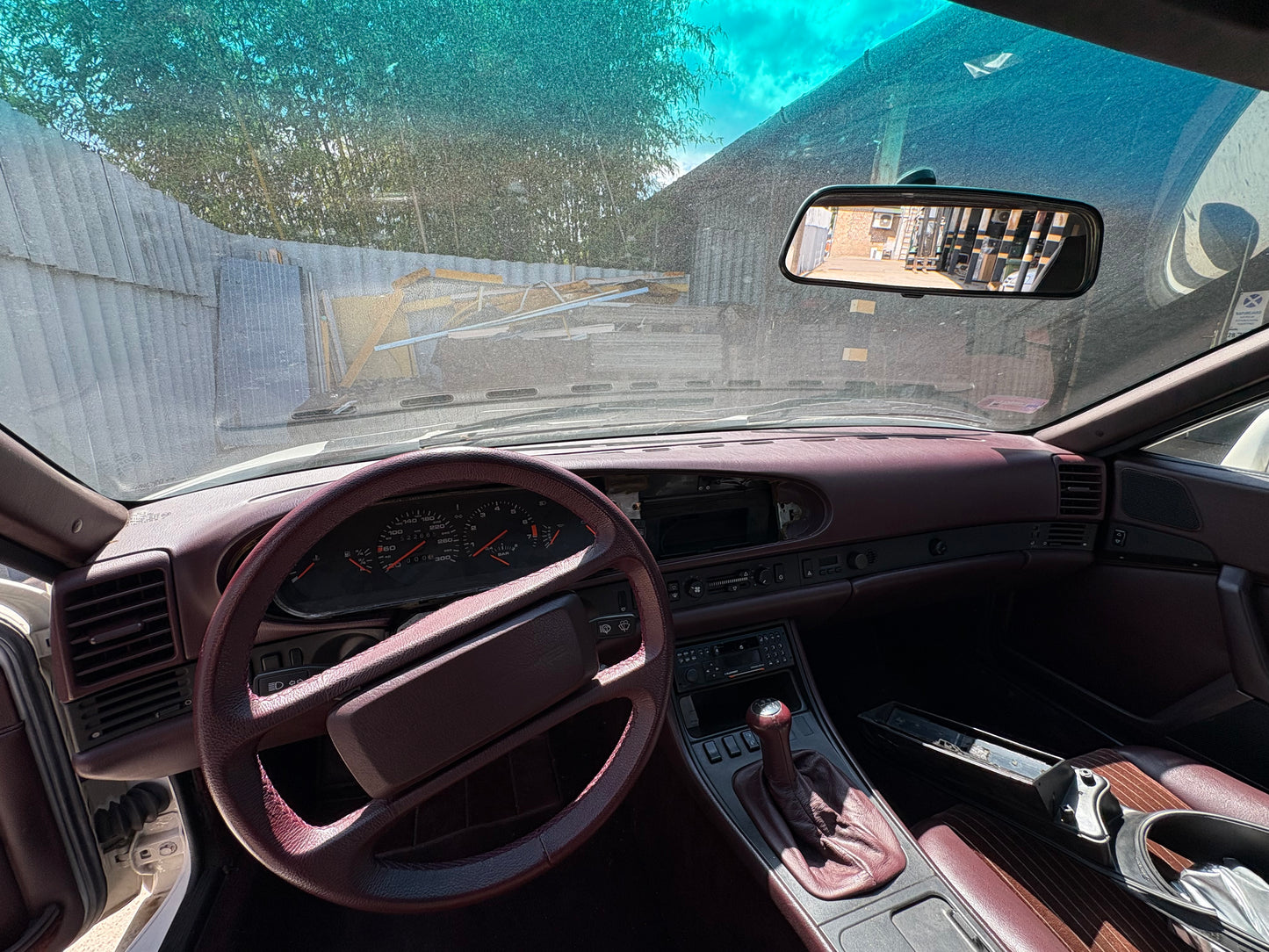 Porsche 944 Turbo/S2 complete Burgundy Interior with Recaro Sport seats, LHD