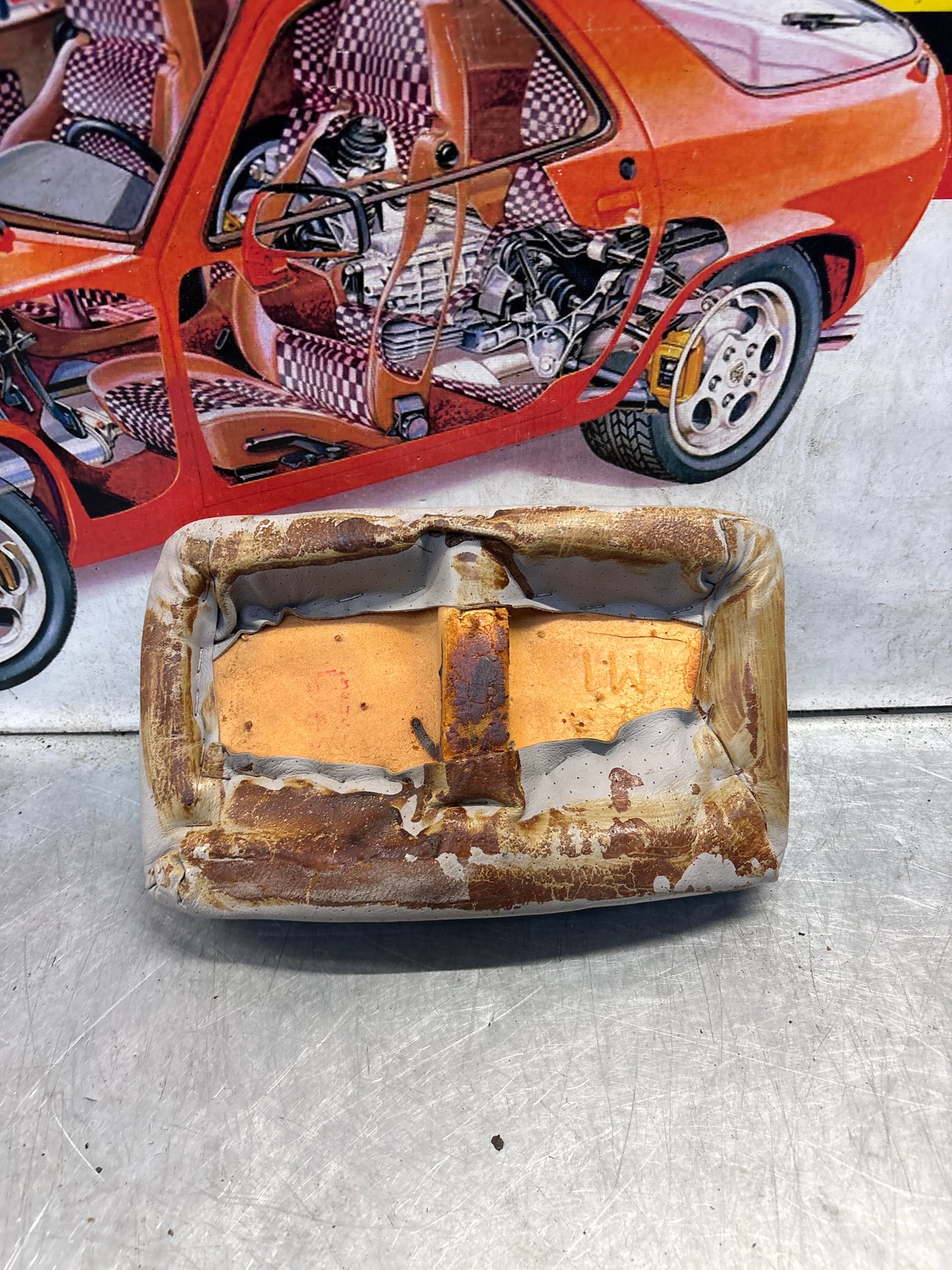 Porsche 928 rear right seat upper cushion, leather, grey, used 92852204650