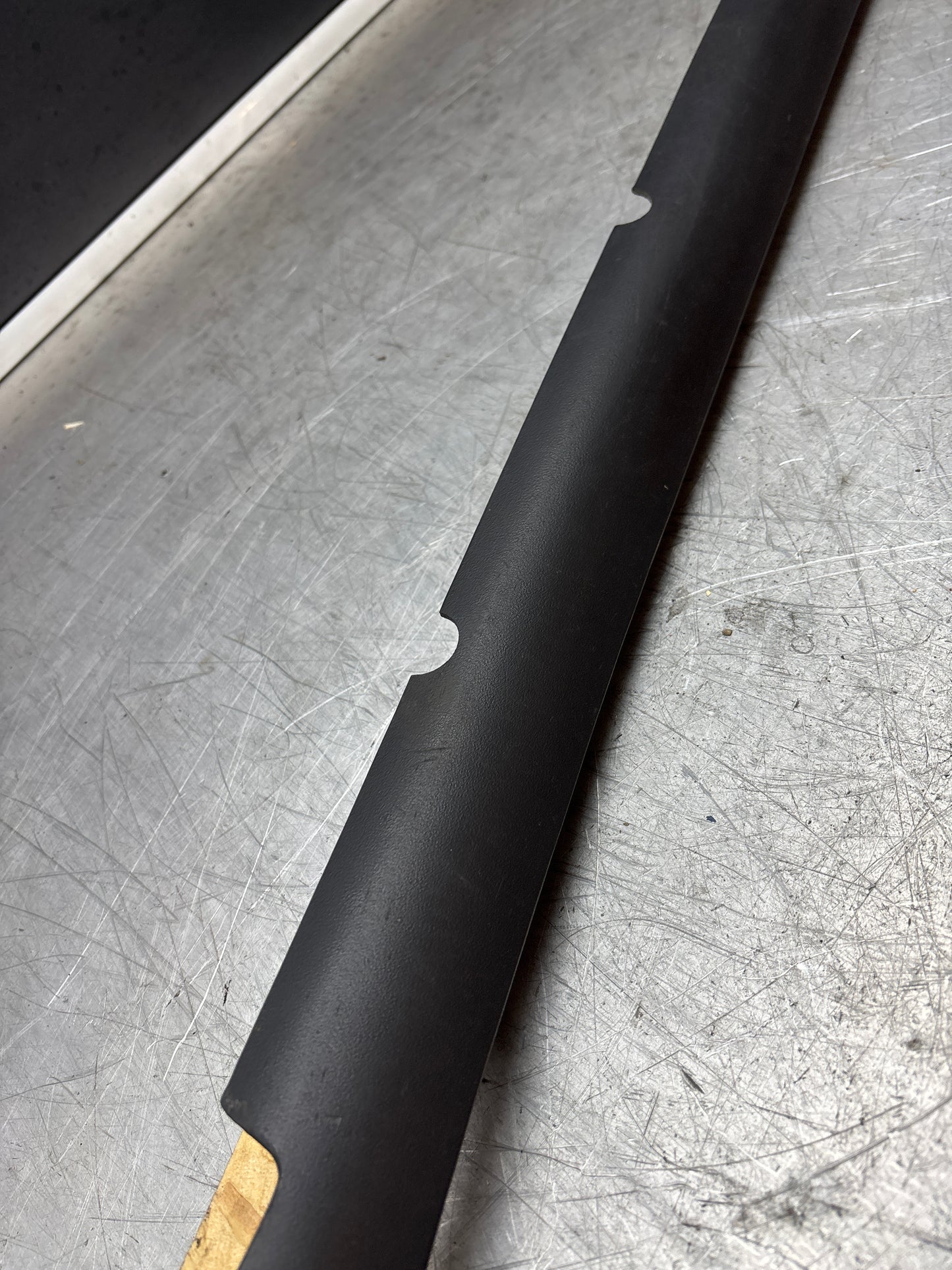 Porsche 944 convertible, cabrio lower door sill trim molding left side, used 94155920710