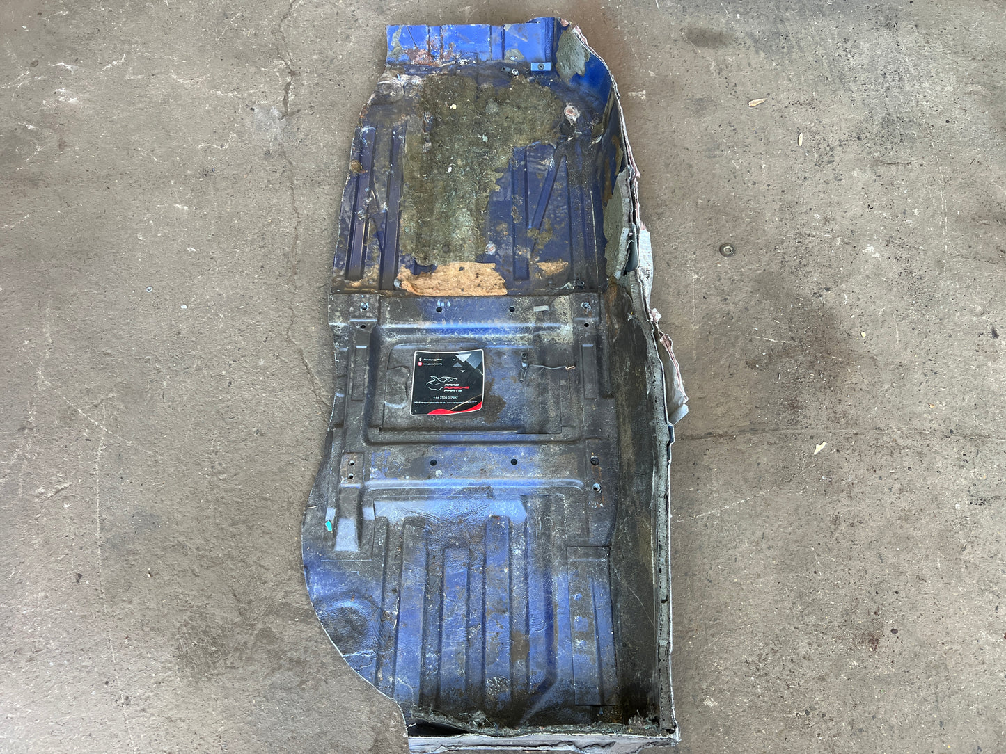 Porsche 944 S2 floor pan right side 94450150100 spares or repair