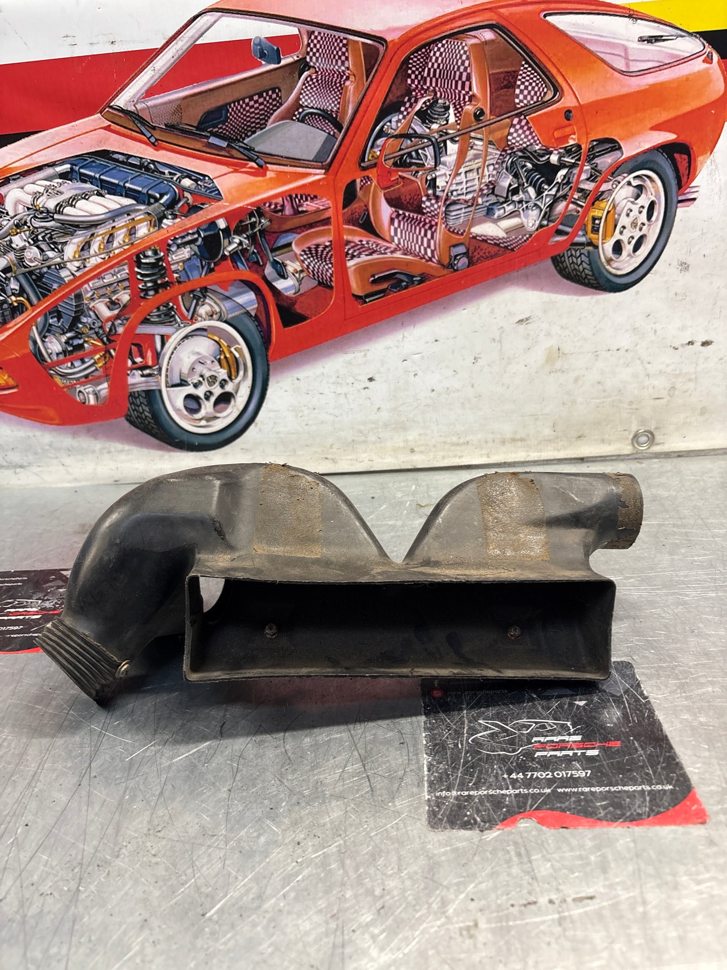 Porsche 924 mixing chamber, used 477820361