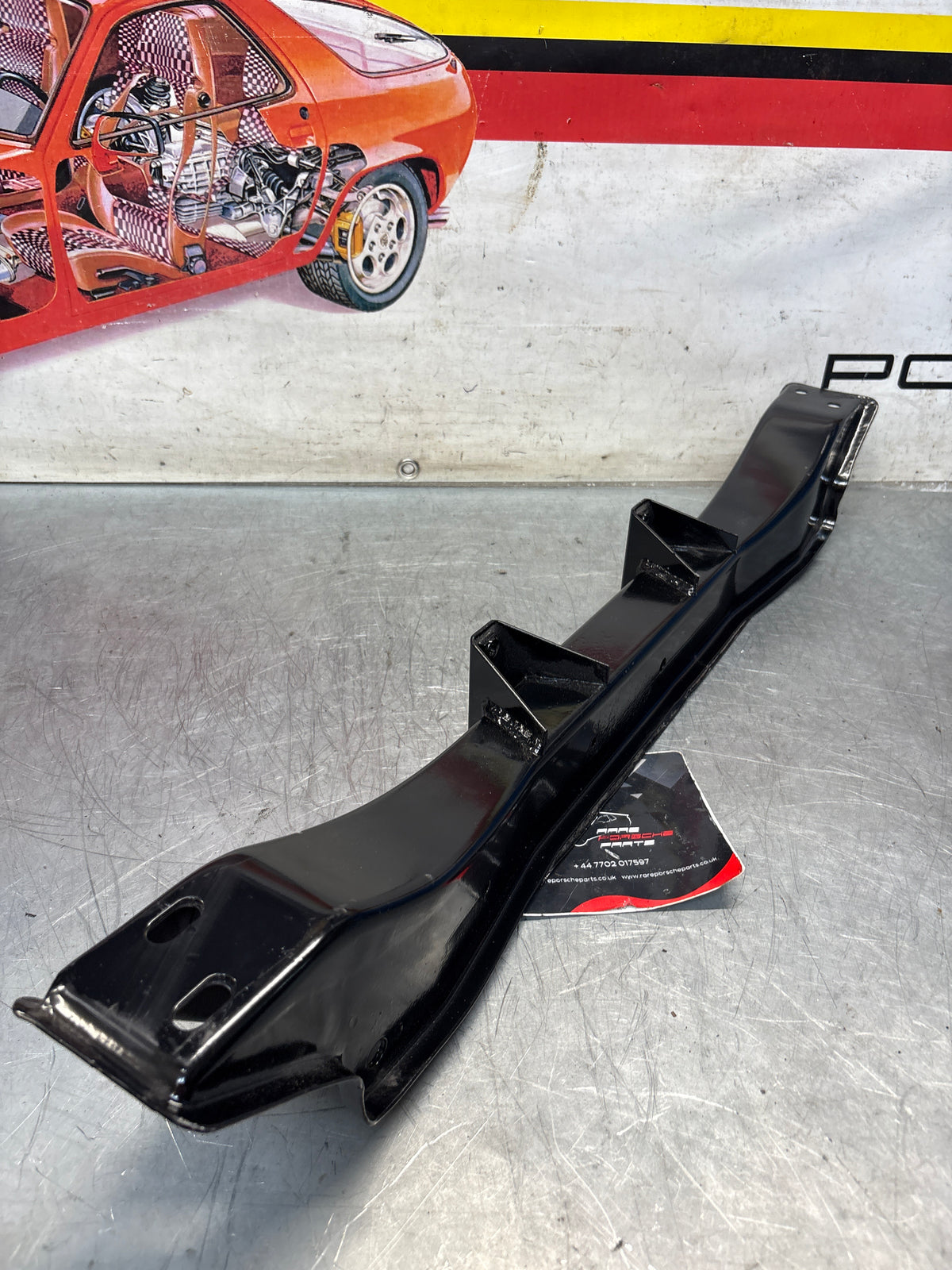 Porsche 924 engine cross member, refurbished 477407321J