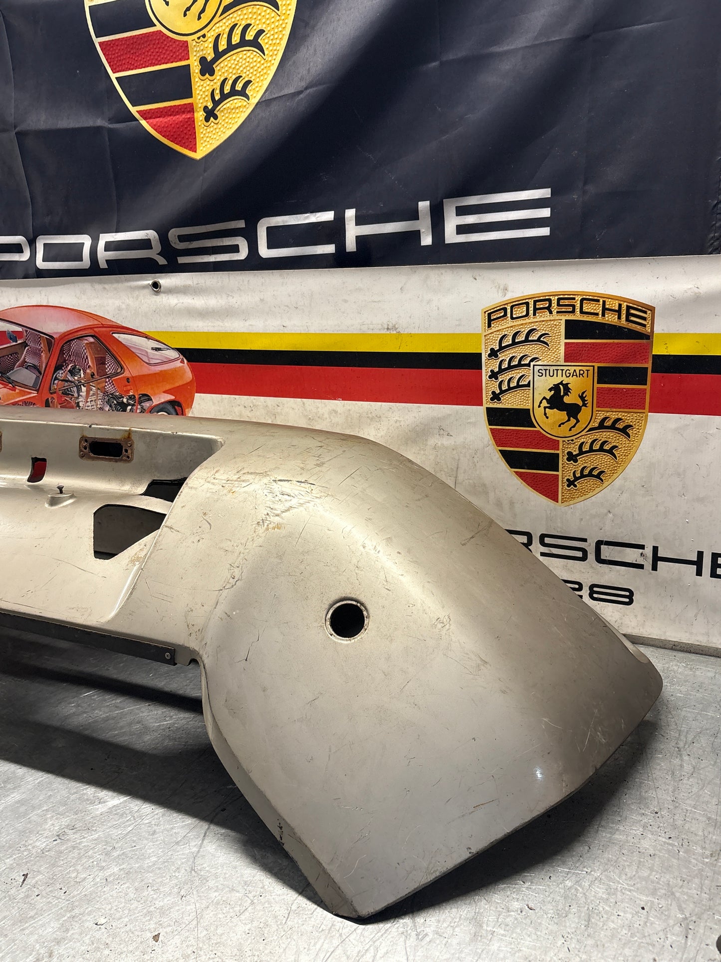 Porsche 928 rear bumper, used 928505023