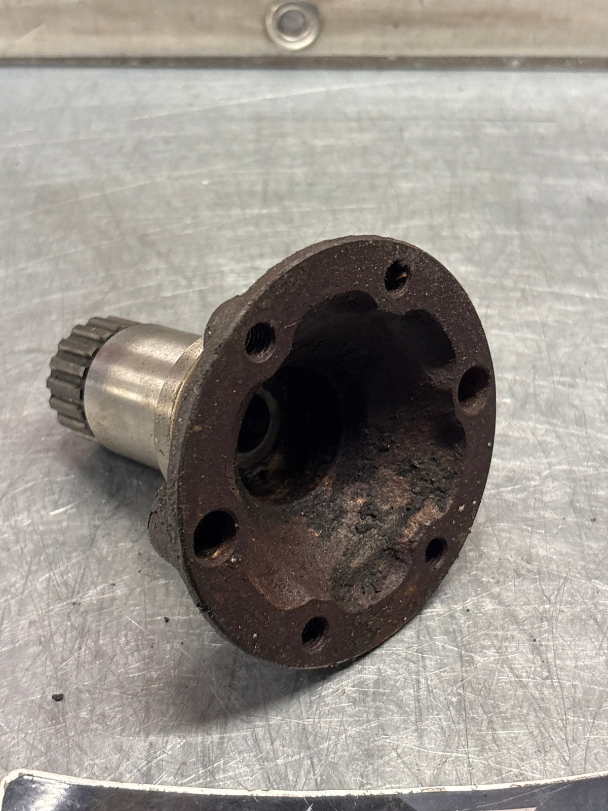 Porsche 914 rear axle stub, used 91433220901