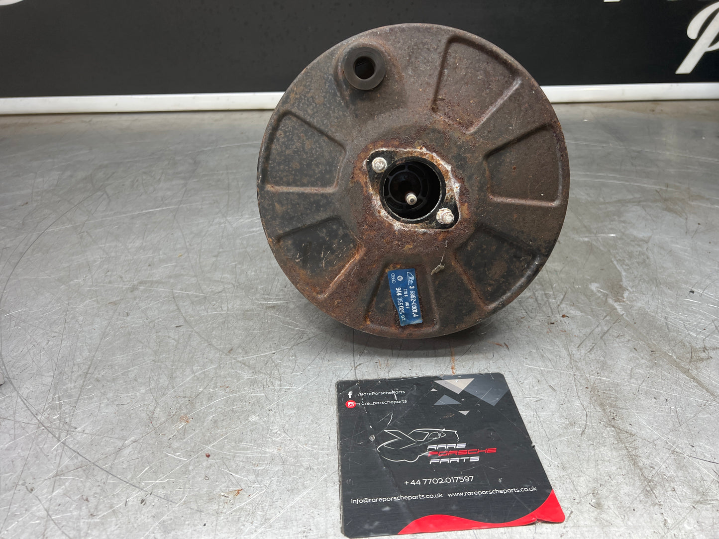 Porsche 944 brake booster, used 94435502502