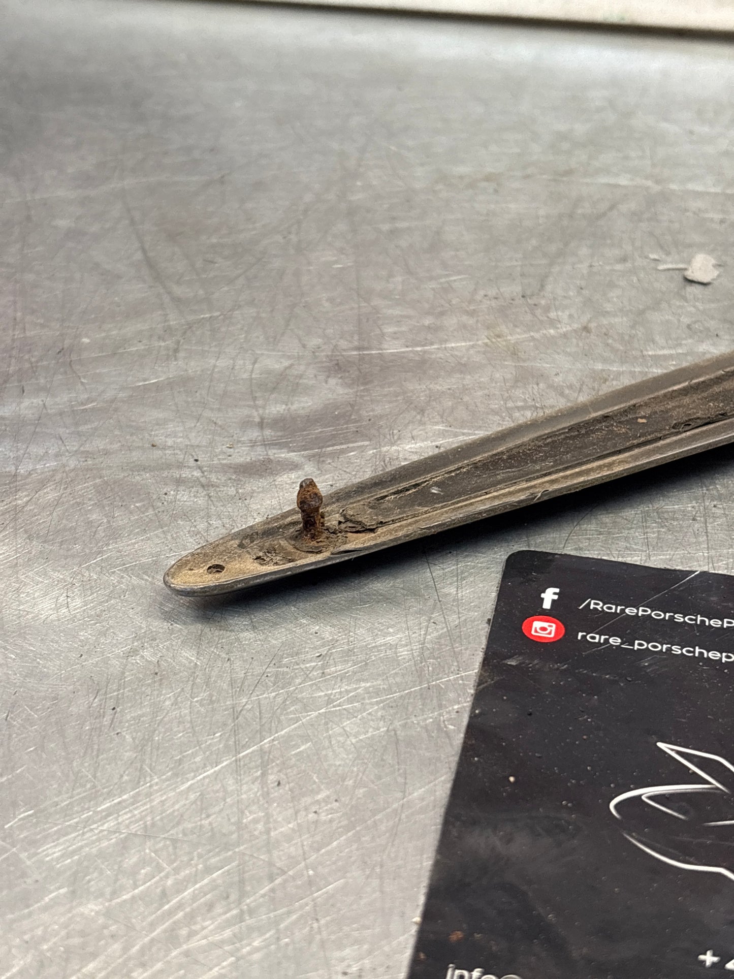 Porsche 928 Right rear Protective Moulding, used 92855904203