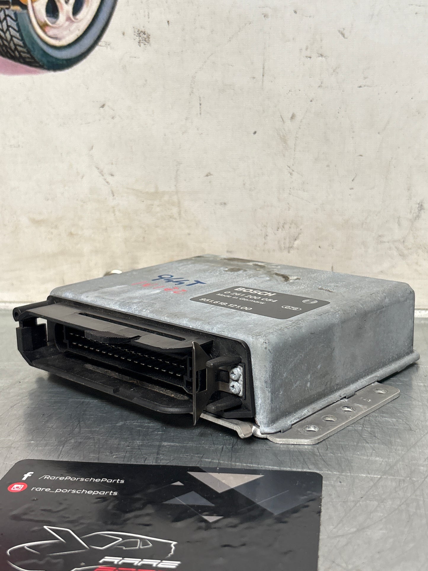 Porsche 944 Turbo ECU, 95161812100 / 0261200054, used