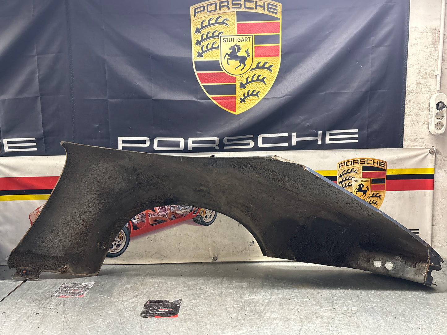 Porsche 911 964 rear right fender cut, used 96450306201