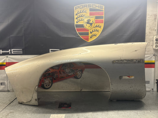 Porsche 928S front left wing, 92850301103 used