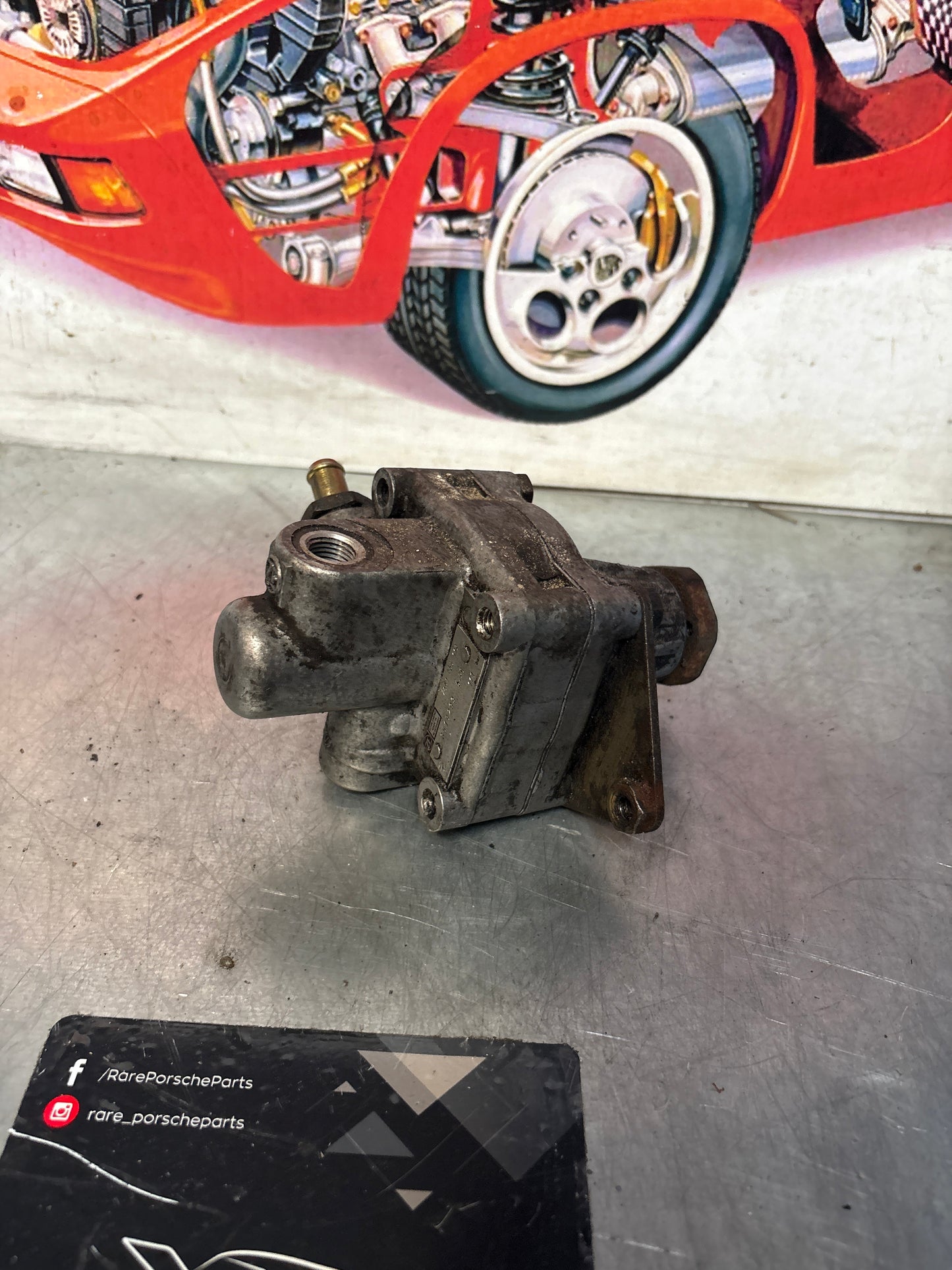 Porsche 944S steering pump, used 7681955119