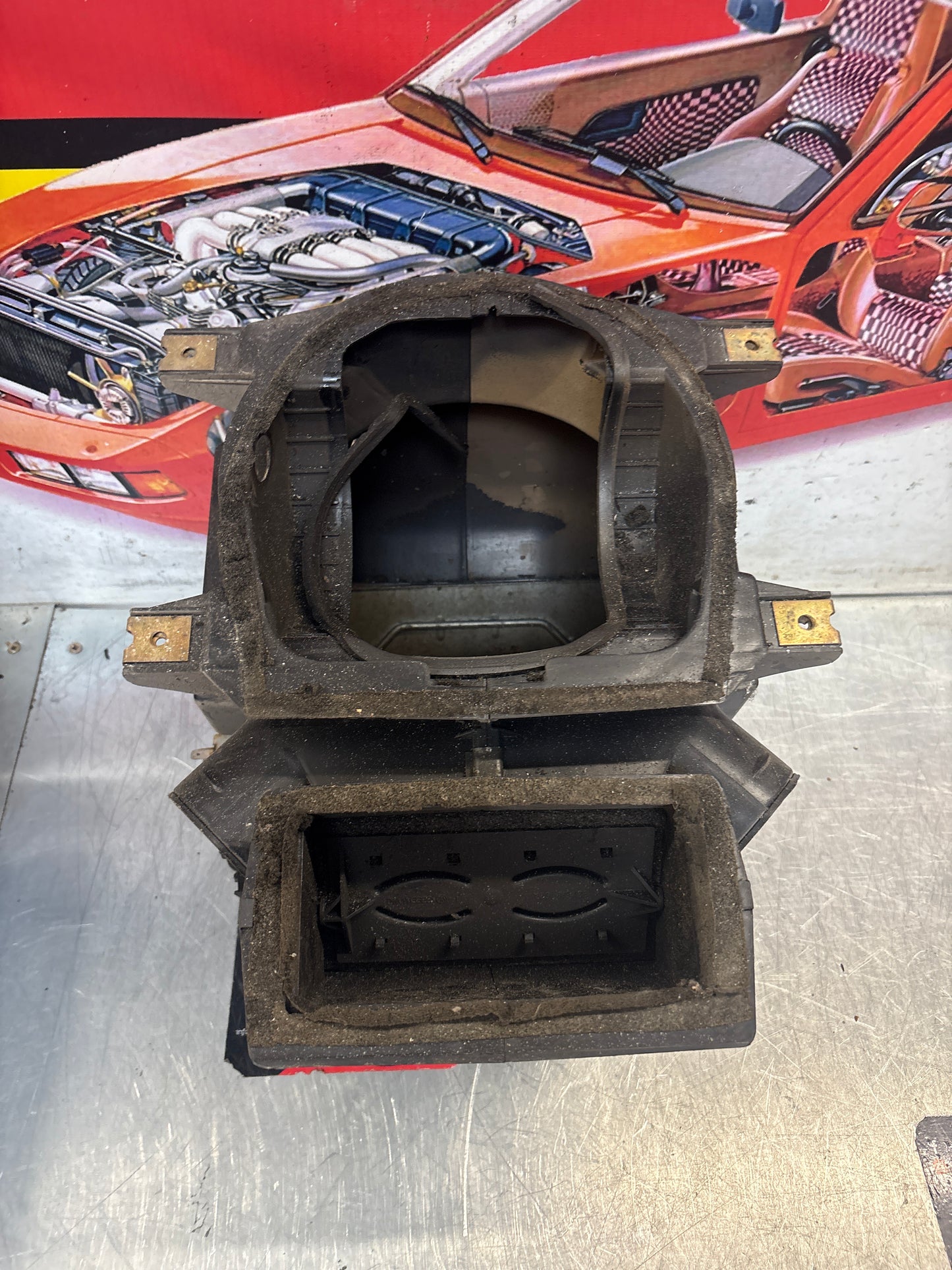 Porsche 924 80-85 944 82-85.5 heater blower fan assembly, complete 321819096 / 321819088 / 321819087 / 321819095 used