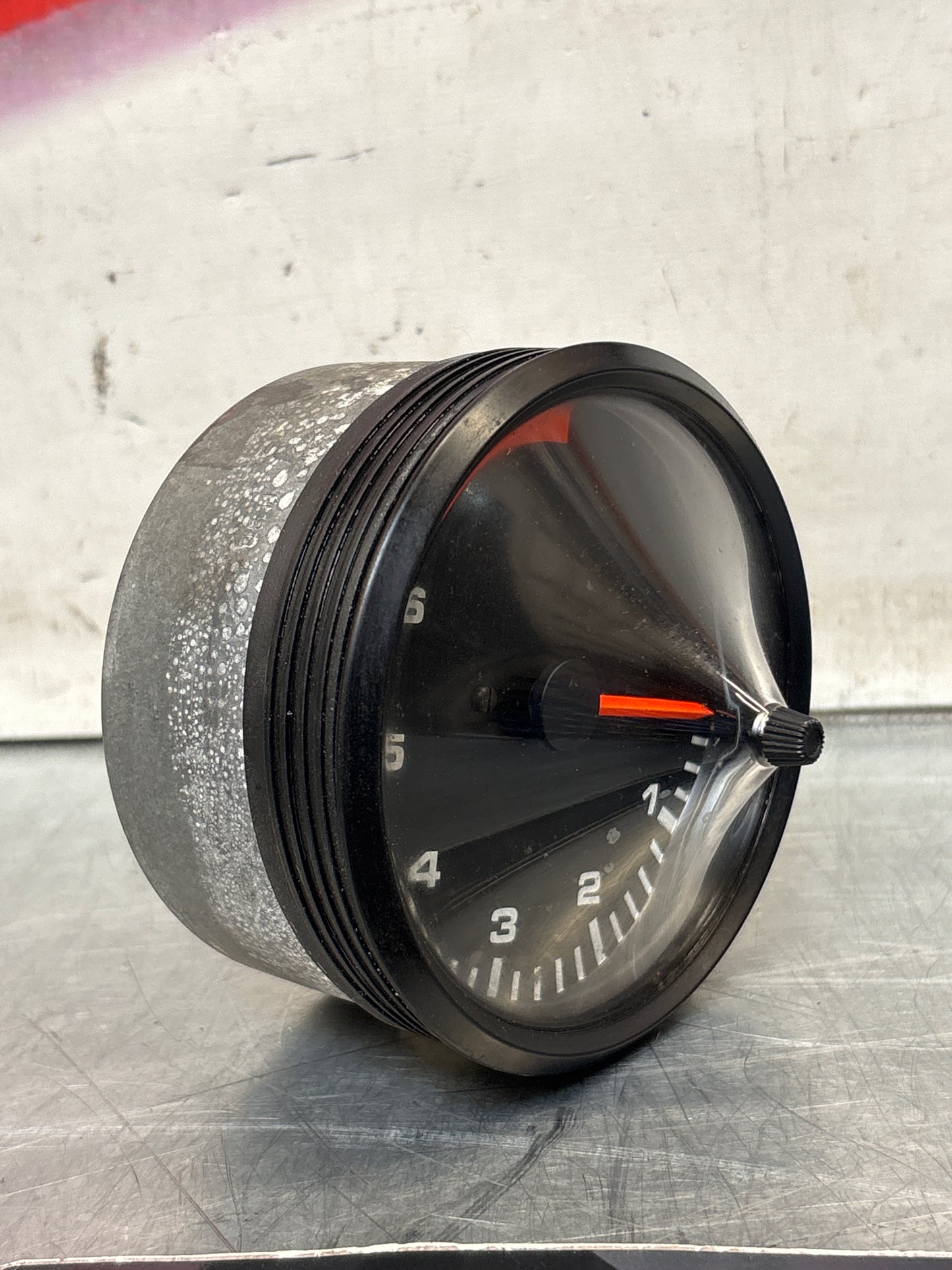 Porsche 924 Rev counter 477919205E/ 477 919 205 E
