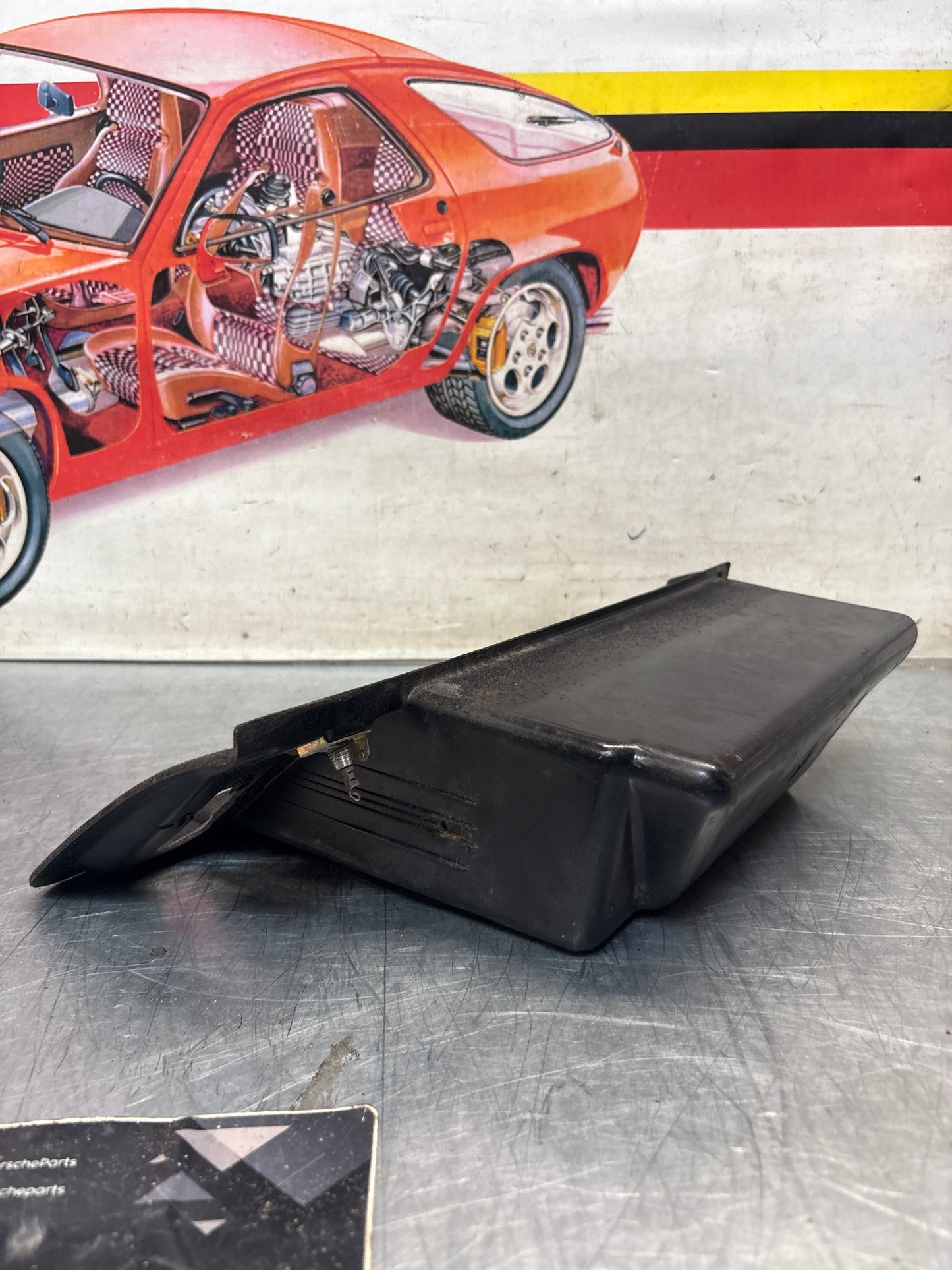 Porsche 911 964 glovebox compartment, cracked, used 96455250101