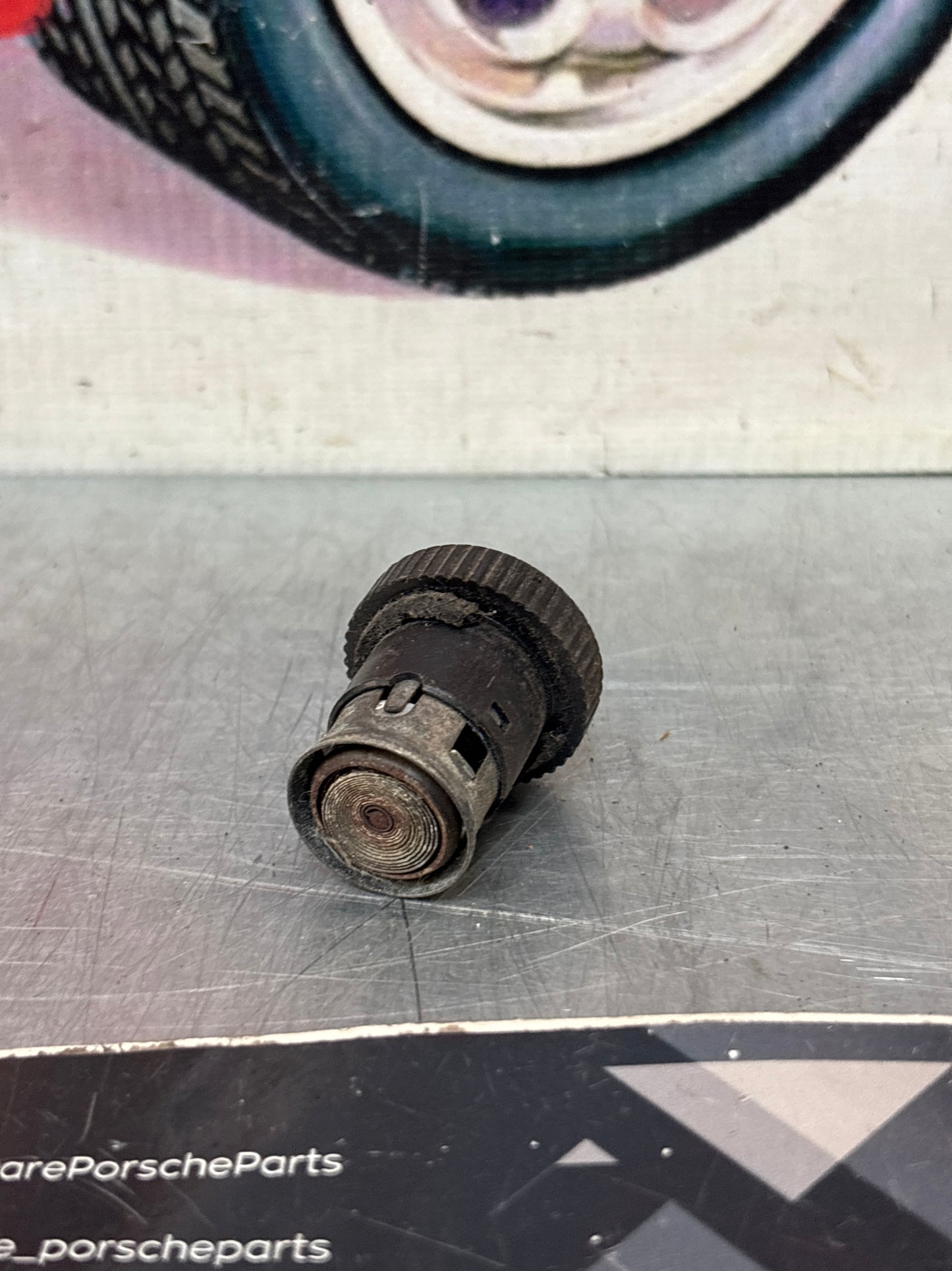 Porsche 924 944 cigarette lighter, used 477919305
