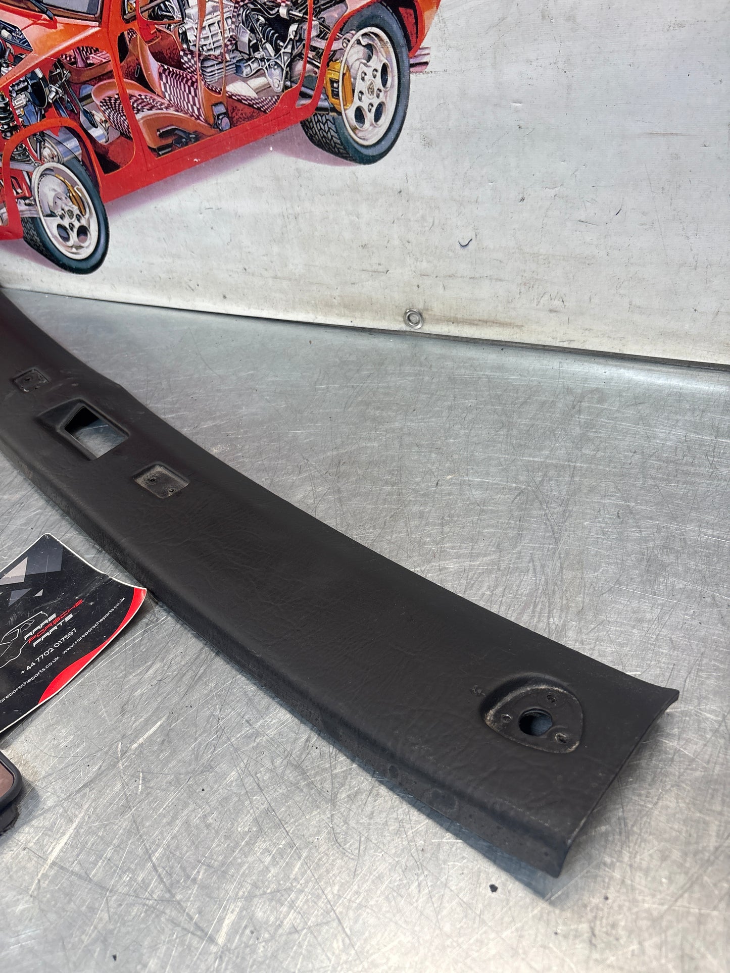 Porsche 924 944 -85.5 rivestimento tetto anteriore/aletta parasole, nero 477867511, usato