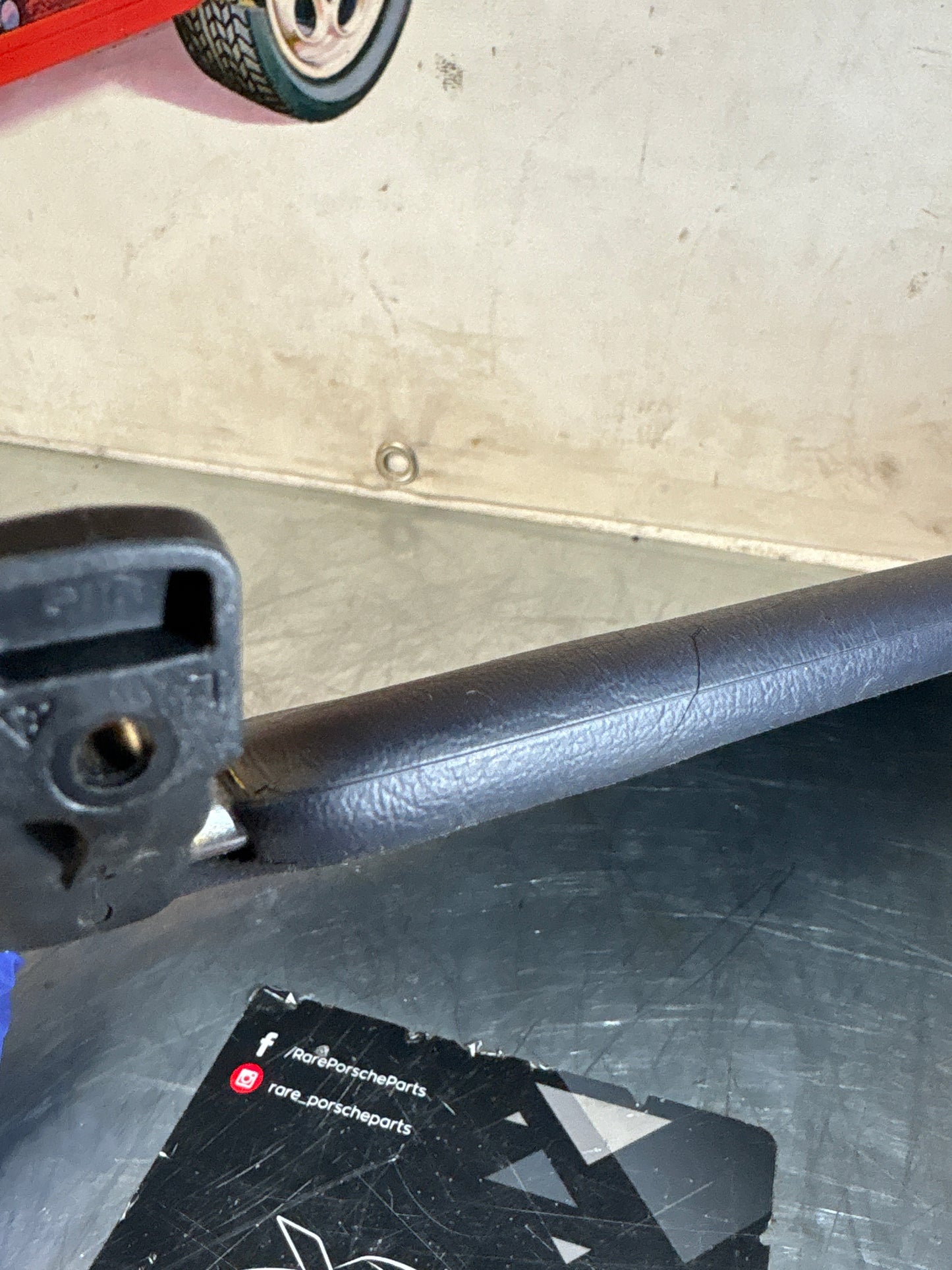 Porsche 928 L+R rear sunvisor, black, used 92873103504