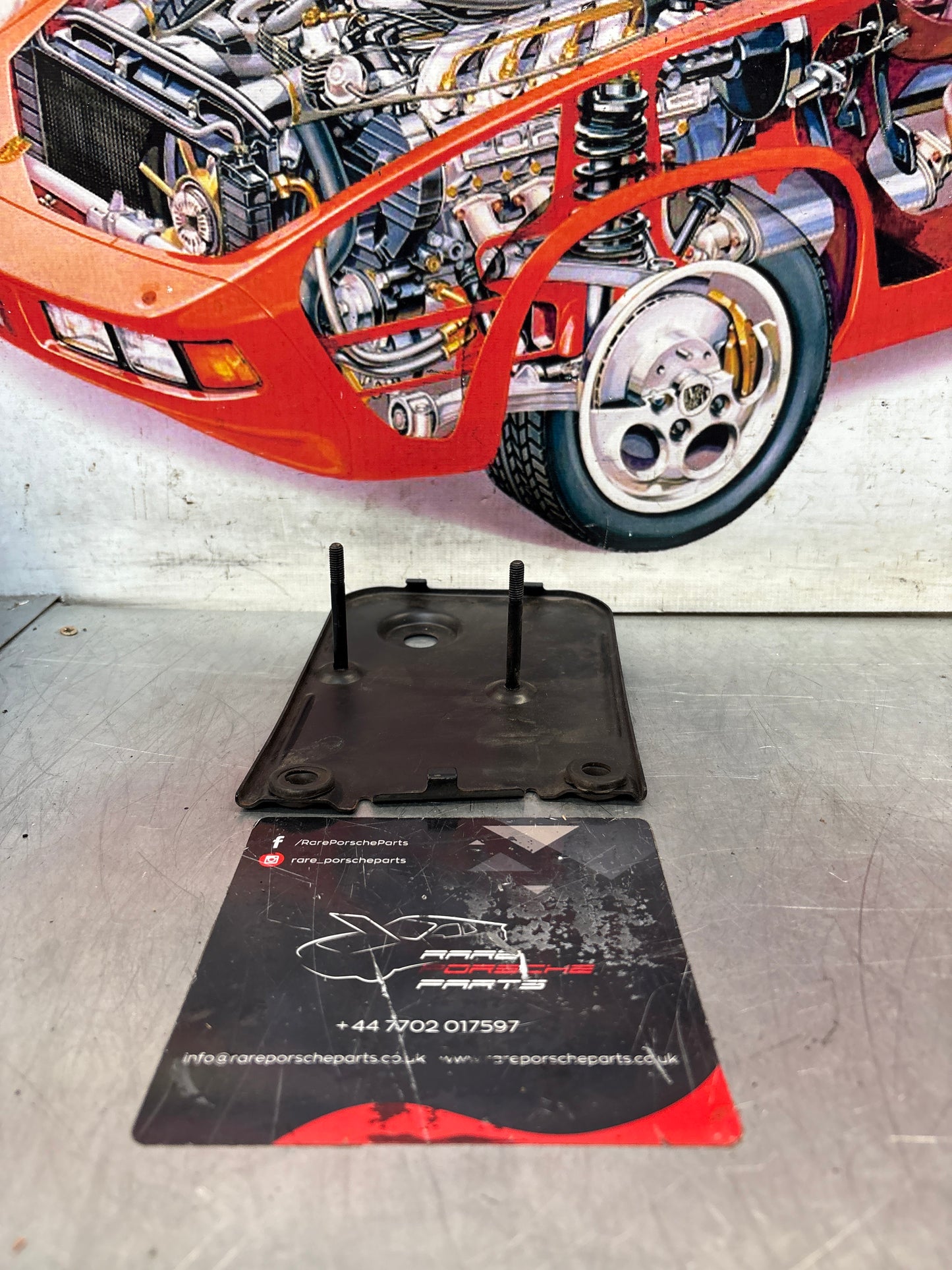 Porsche 924/944 piastra supporto motorino tergicristallo posteriore 94462807101 usato