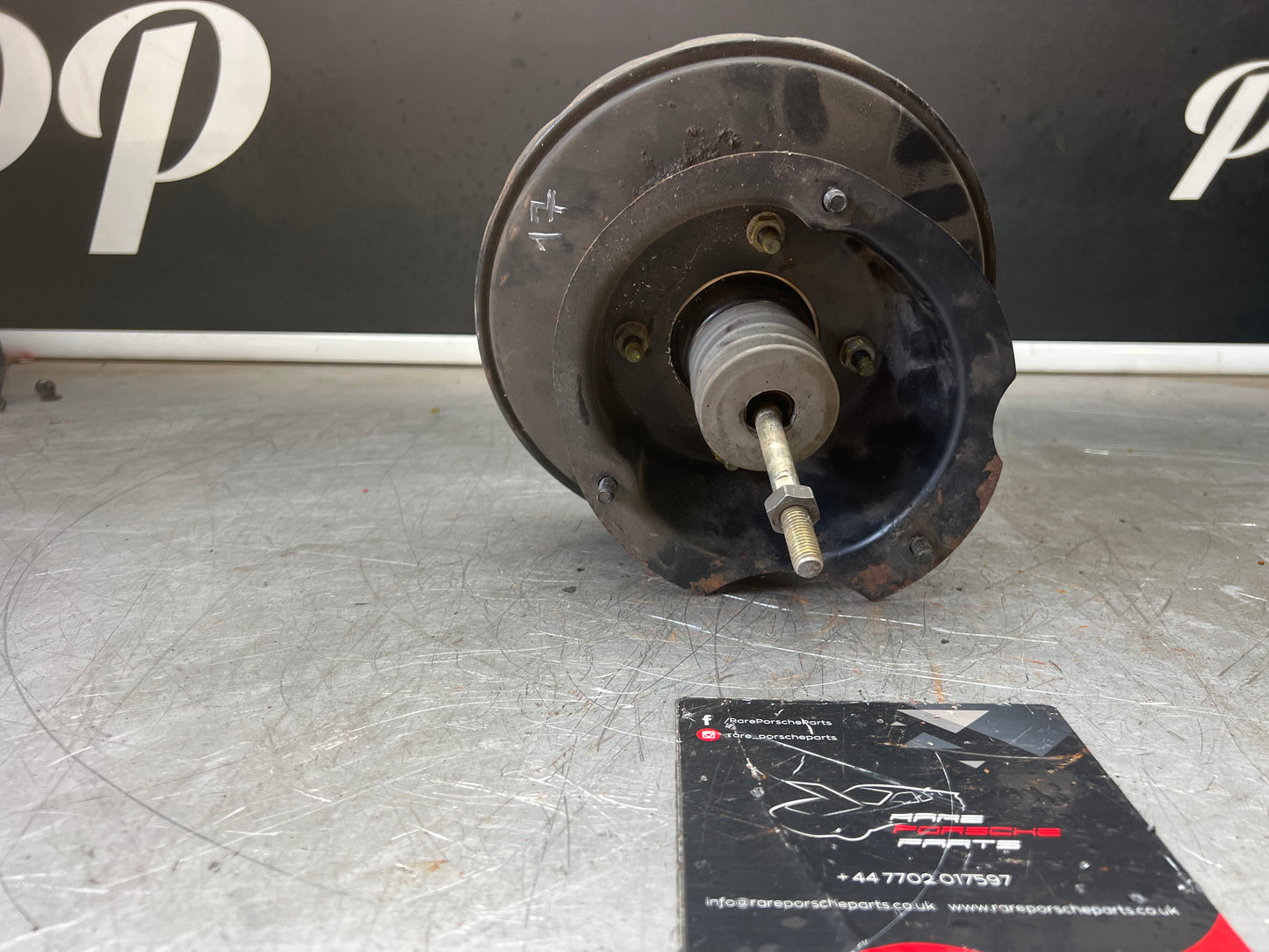 Porsche 944 brake booster, used 95135502701
