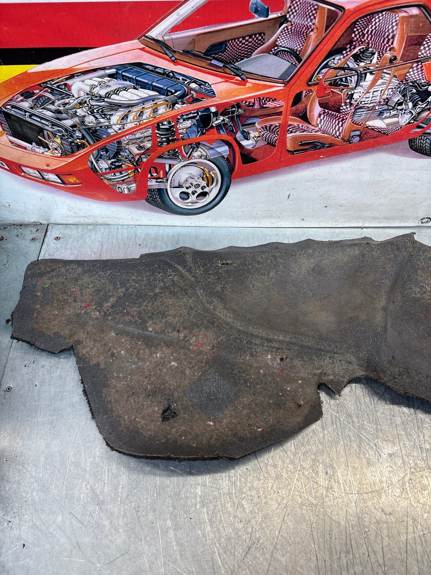 Porsche 924/944 85.5- rear left side trim carpet, black, 94455508301, used
